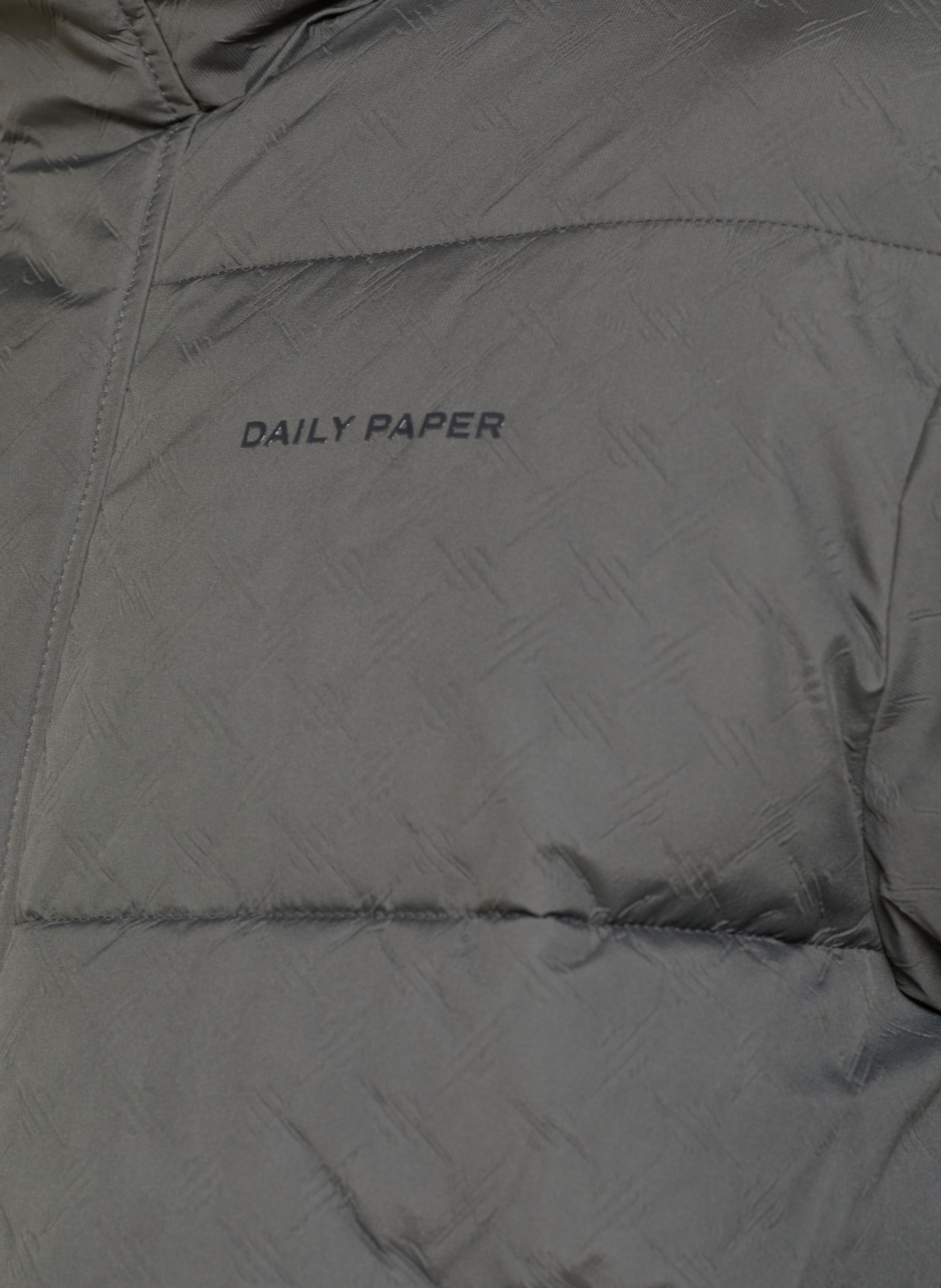 Thumbnail - Daily Paper Steppjacke Renako Monogram grau