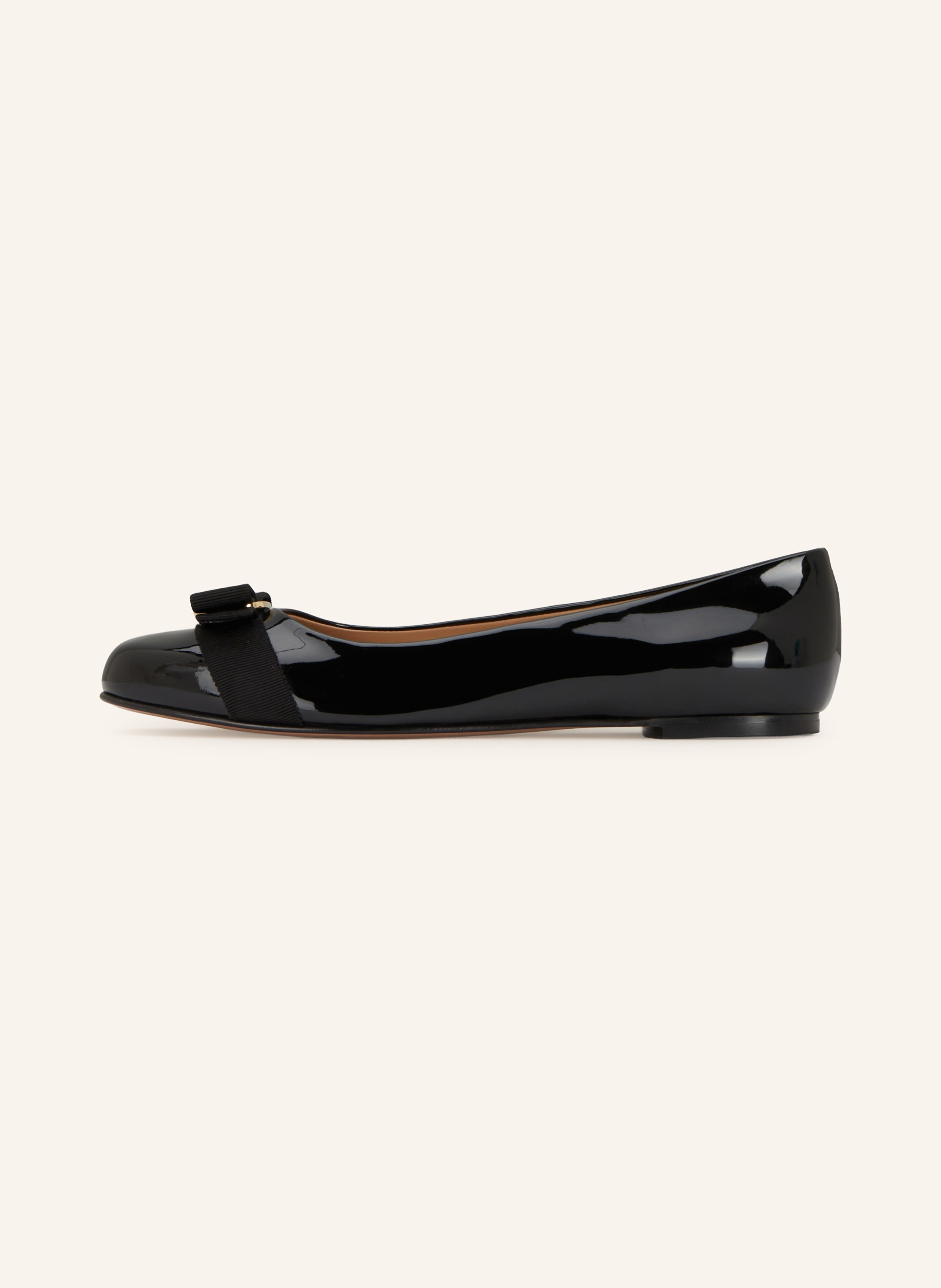 Thumbnail - Ferragamo Lackballerinas Varina schwarz