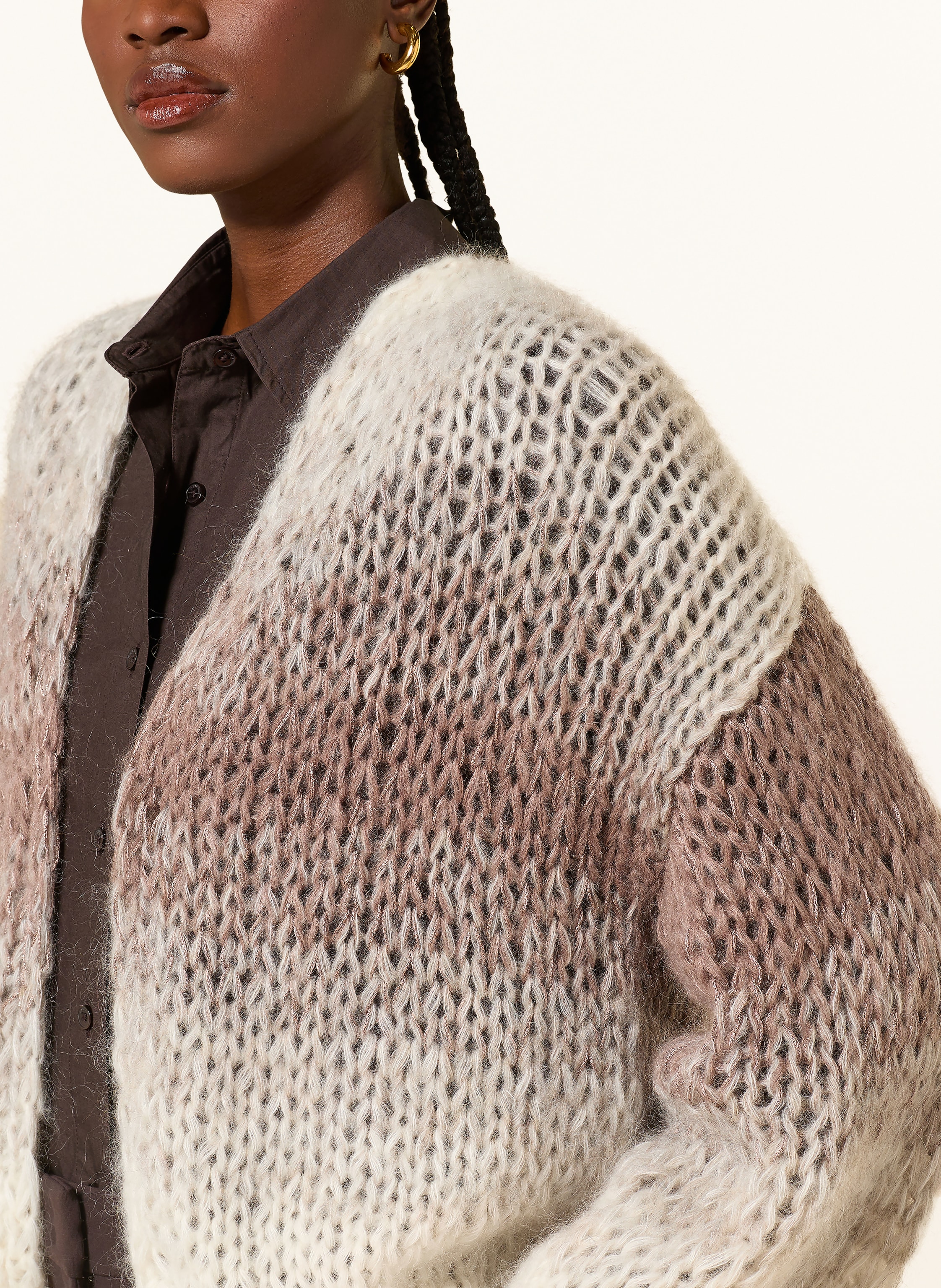 Thumbnail - Maiami Strickhülle Mit Mohair Und Glitzergarn beige