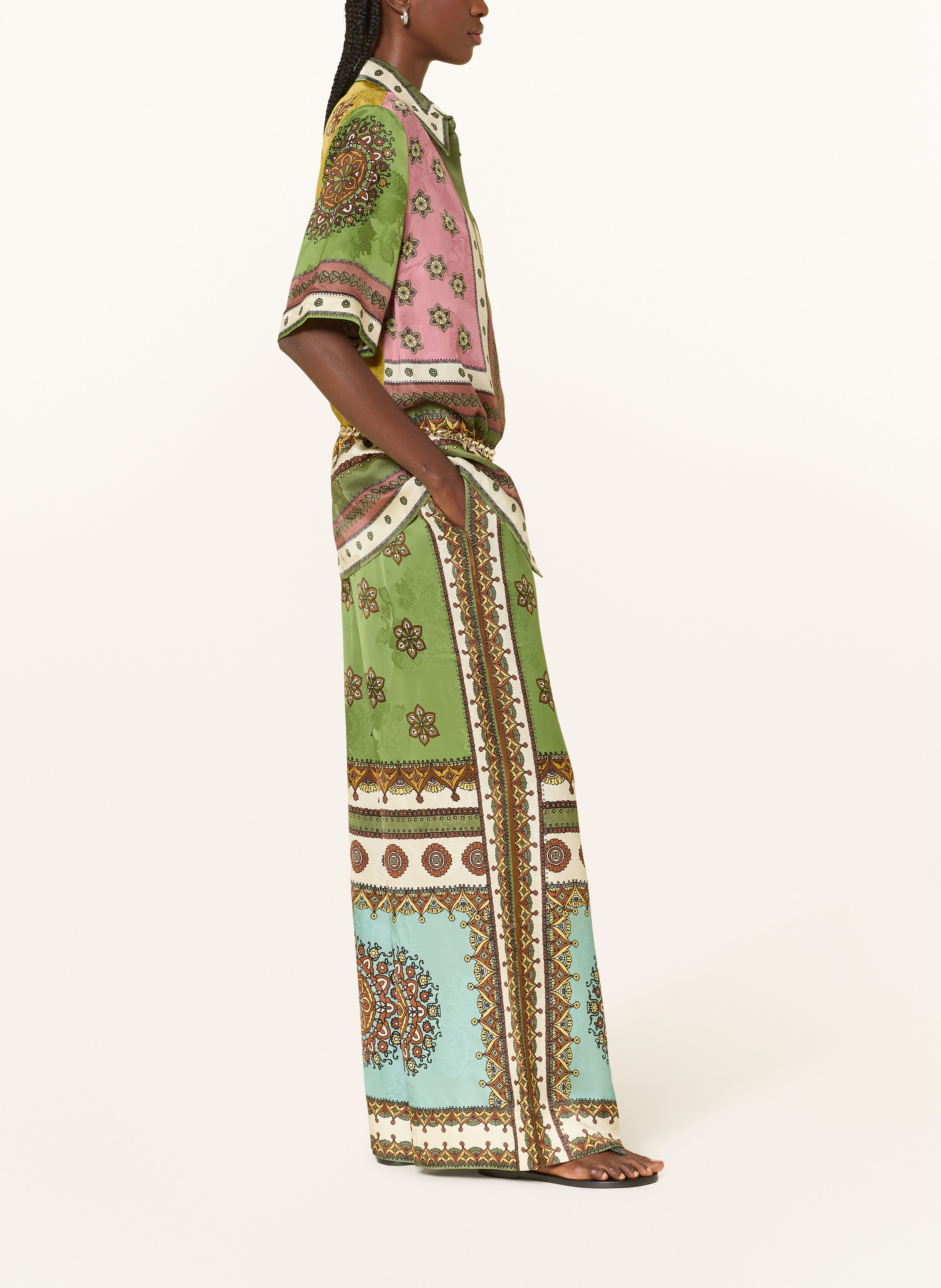 Thumbnail - Alémais Satinhose Contina gruen