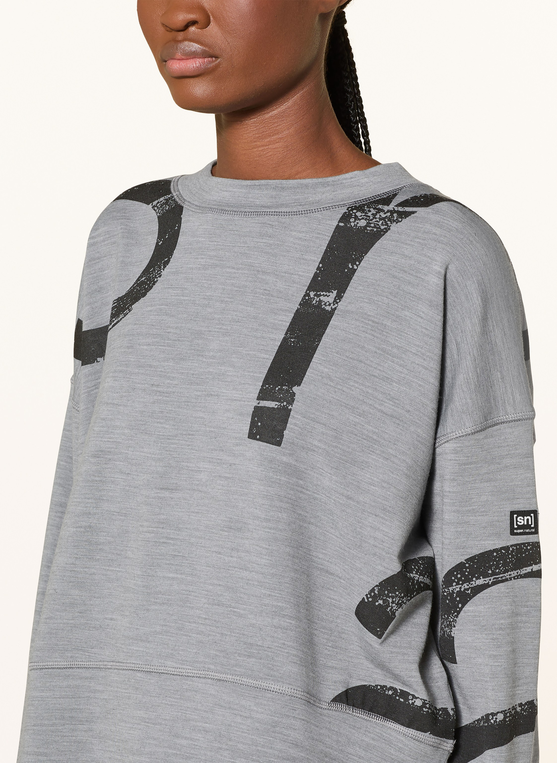 Thumbnail - Super.Natural Sweatshirt Capital Logo Krissini Mit Merinowolle grau