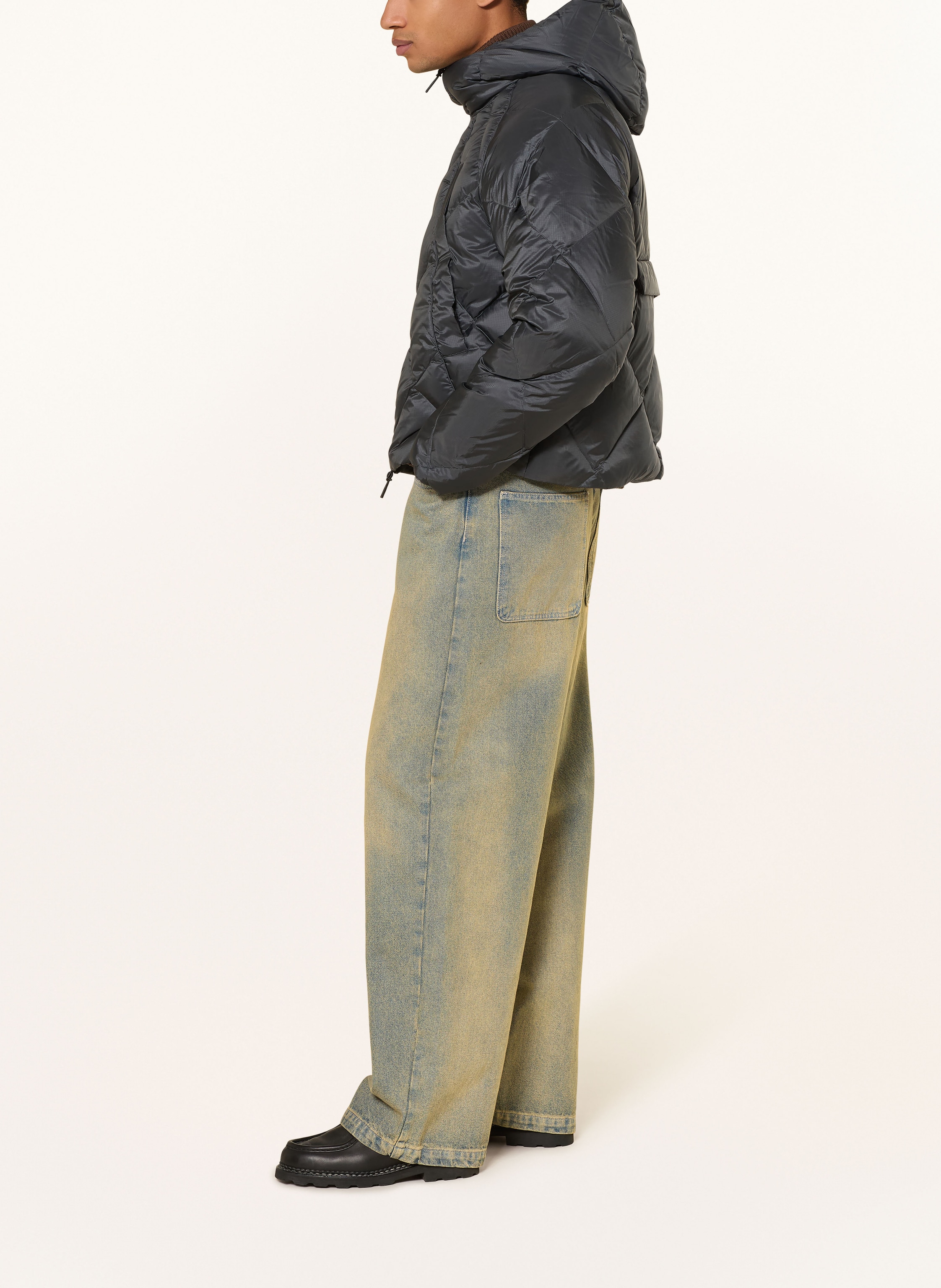 Thumbnail - About:Blank Daunenjacke schwarz