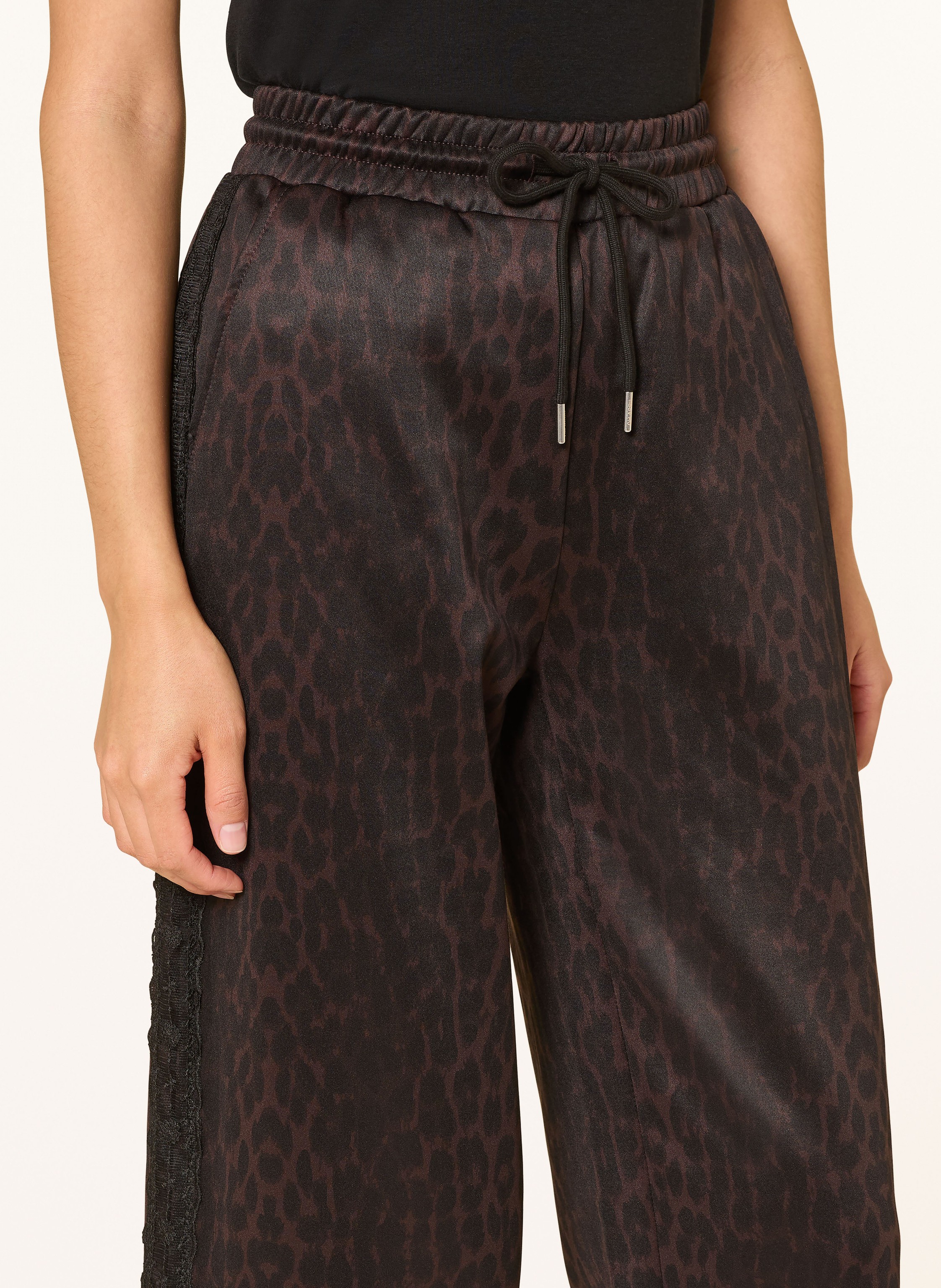 Thumbnail - Oh April Sweatpants Kael Mit Galonstreifen schwarz