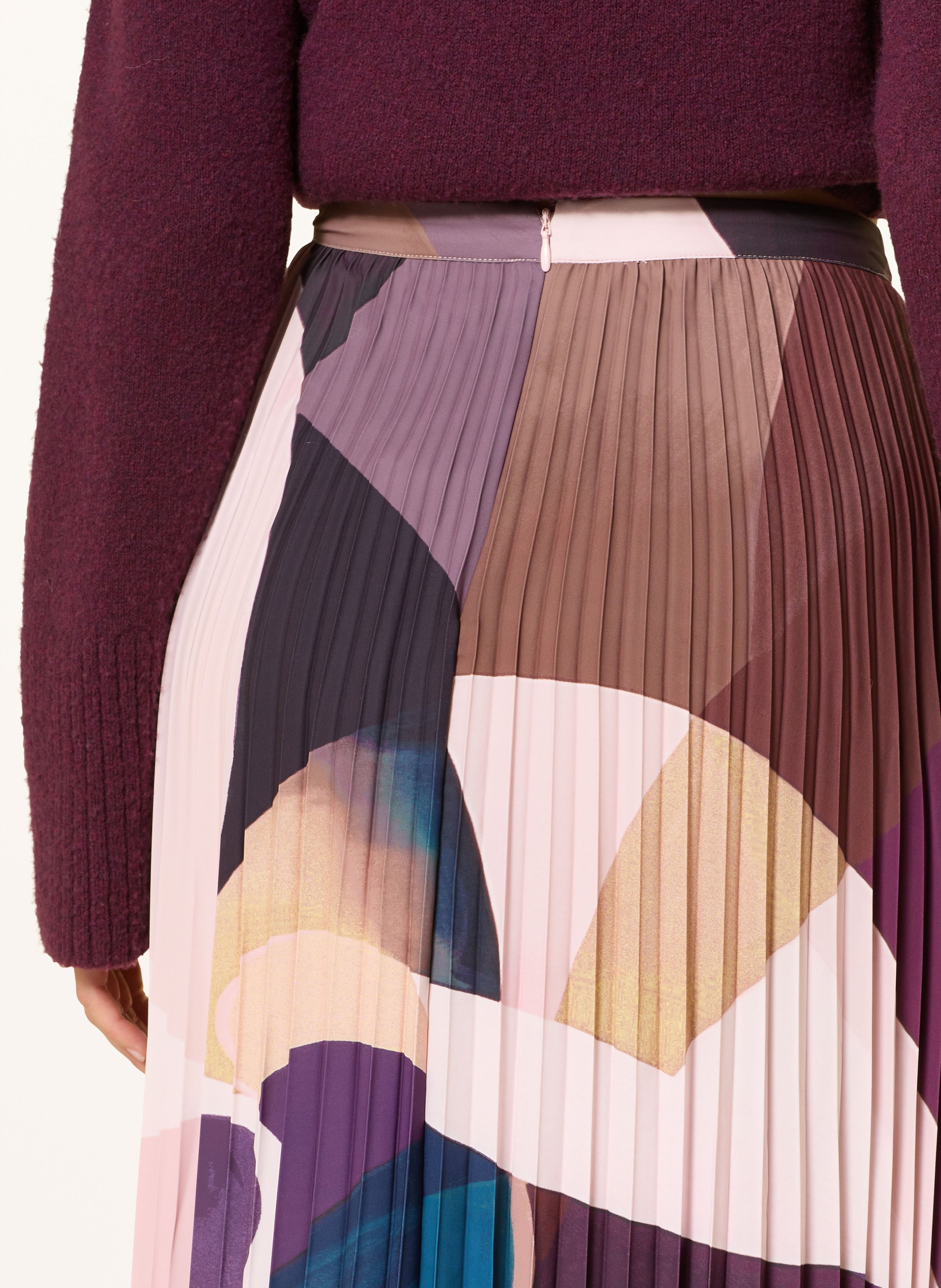 Thumbnail - Phase Eight Plisseerock Elmina lila