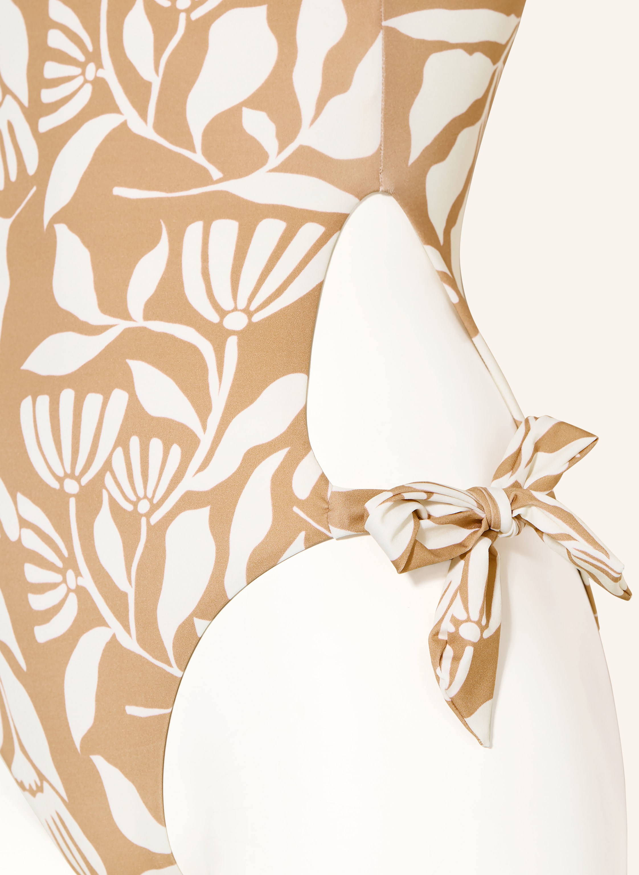 Thumbnail - Watercult Badeanzug Coastal Bohemia Mit Cut-Out beige