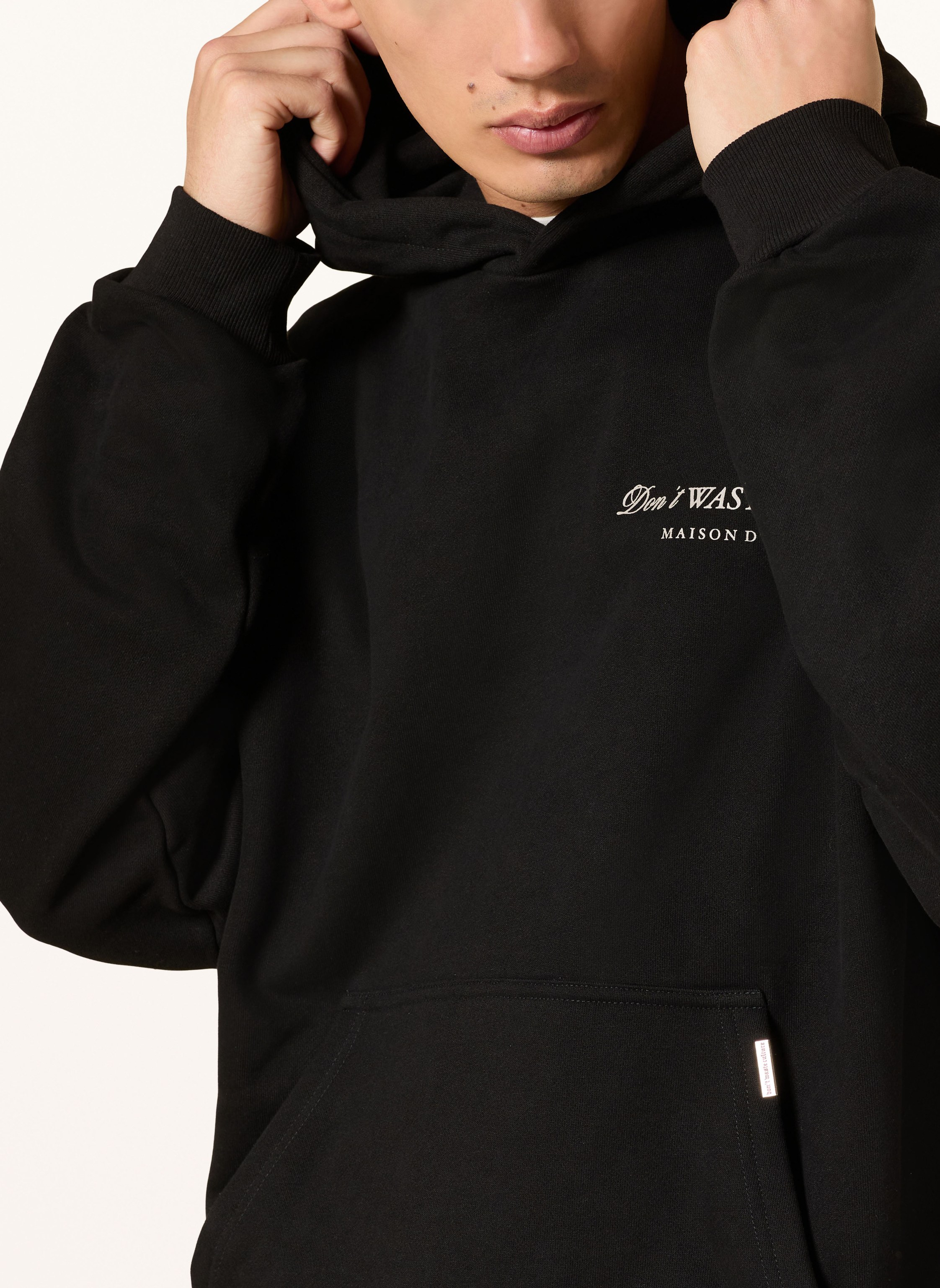 Thumbnail - Don't Waste Culture Hoodie Ina Ornament schwarz