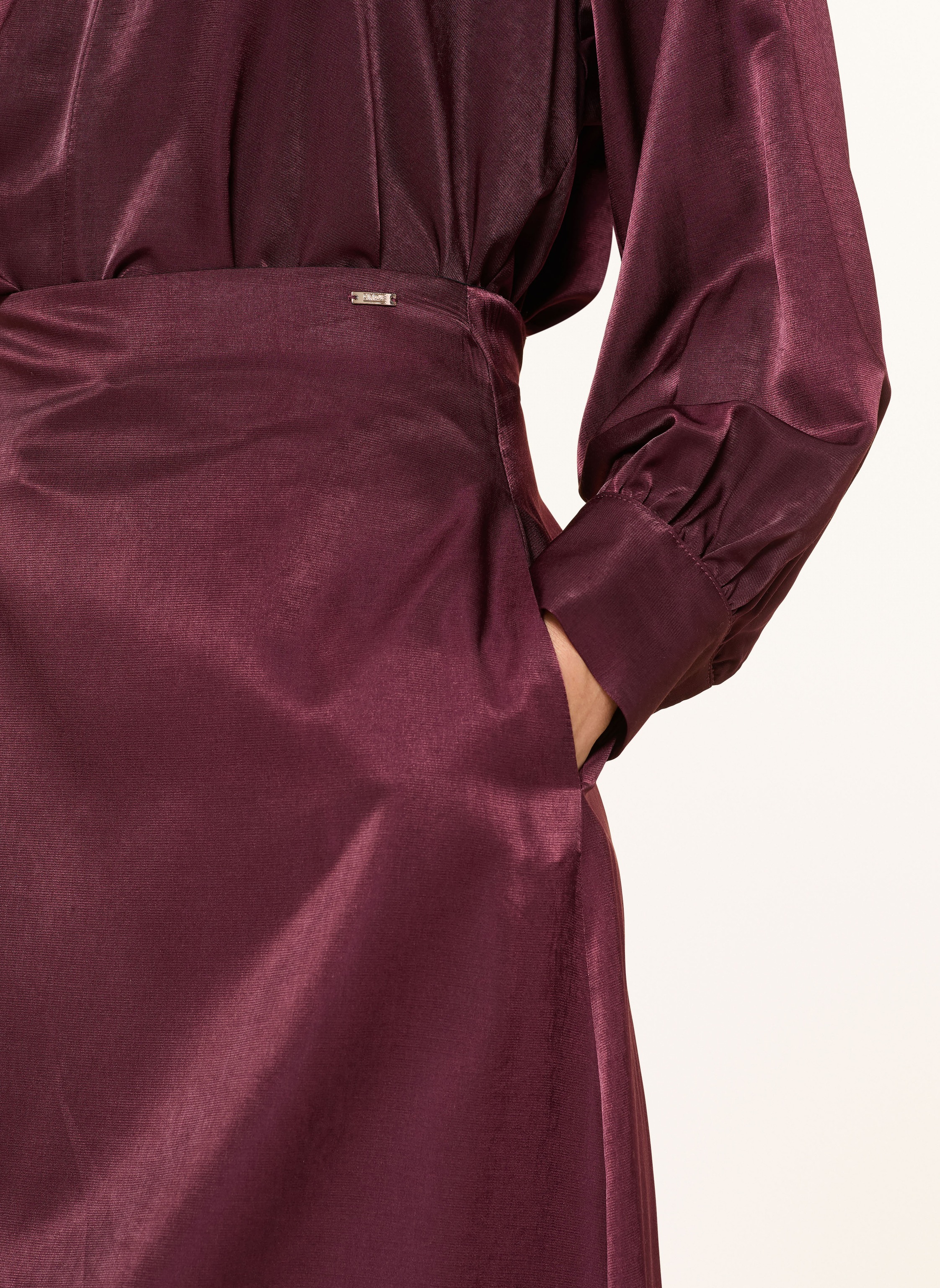 Thumbnail - Cinque Satinrock Cirio rot