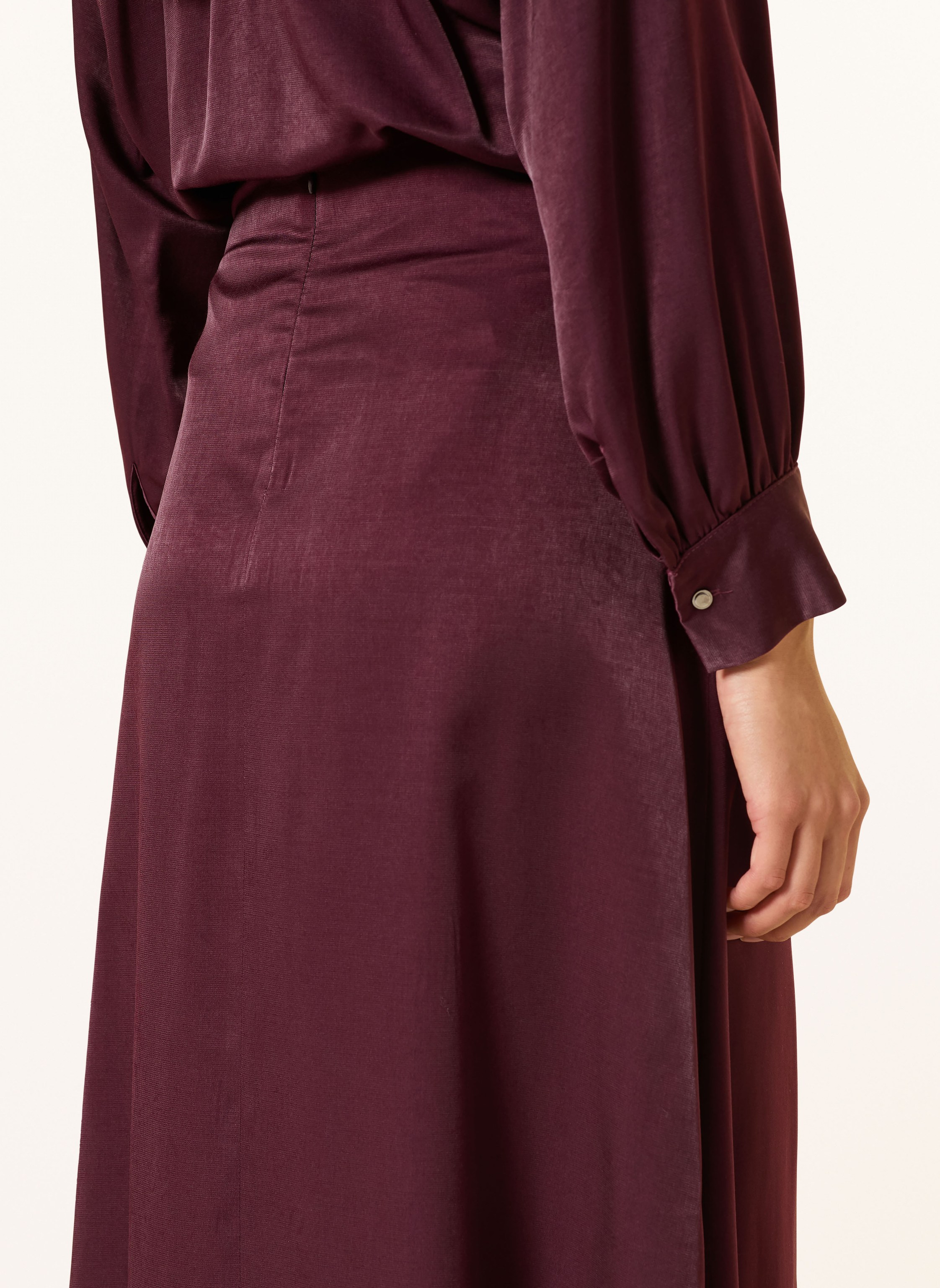 Thumbnail - Cinque Satinrock Cirio rot