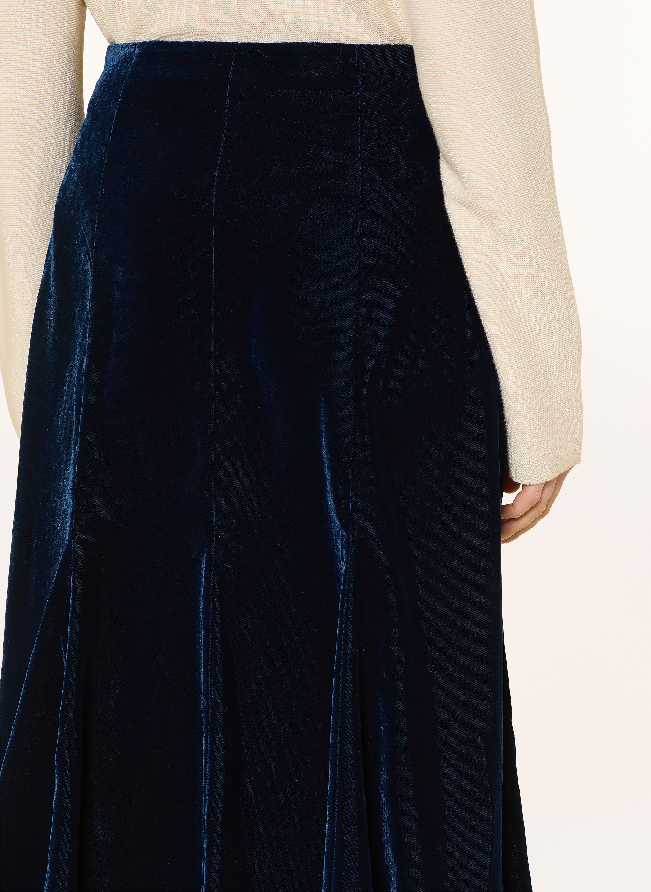 Thumbnail - Phase Eight Samtrock Eilish blau