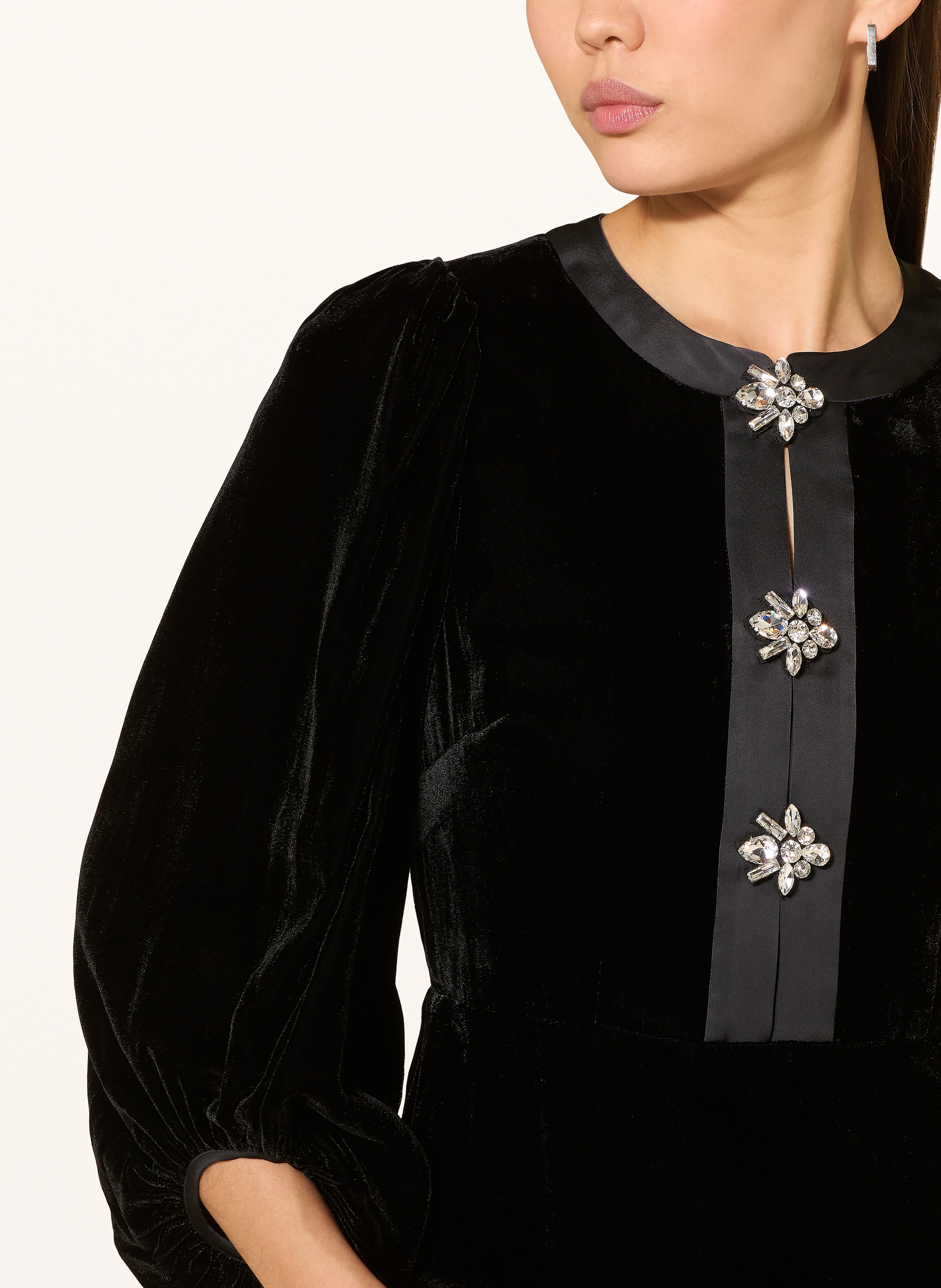 Thumbnail - Phase Eight Samtkleid Heidi Mit Schmucksteinen schwarz