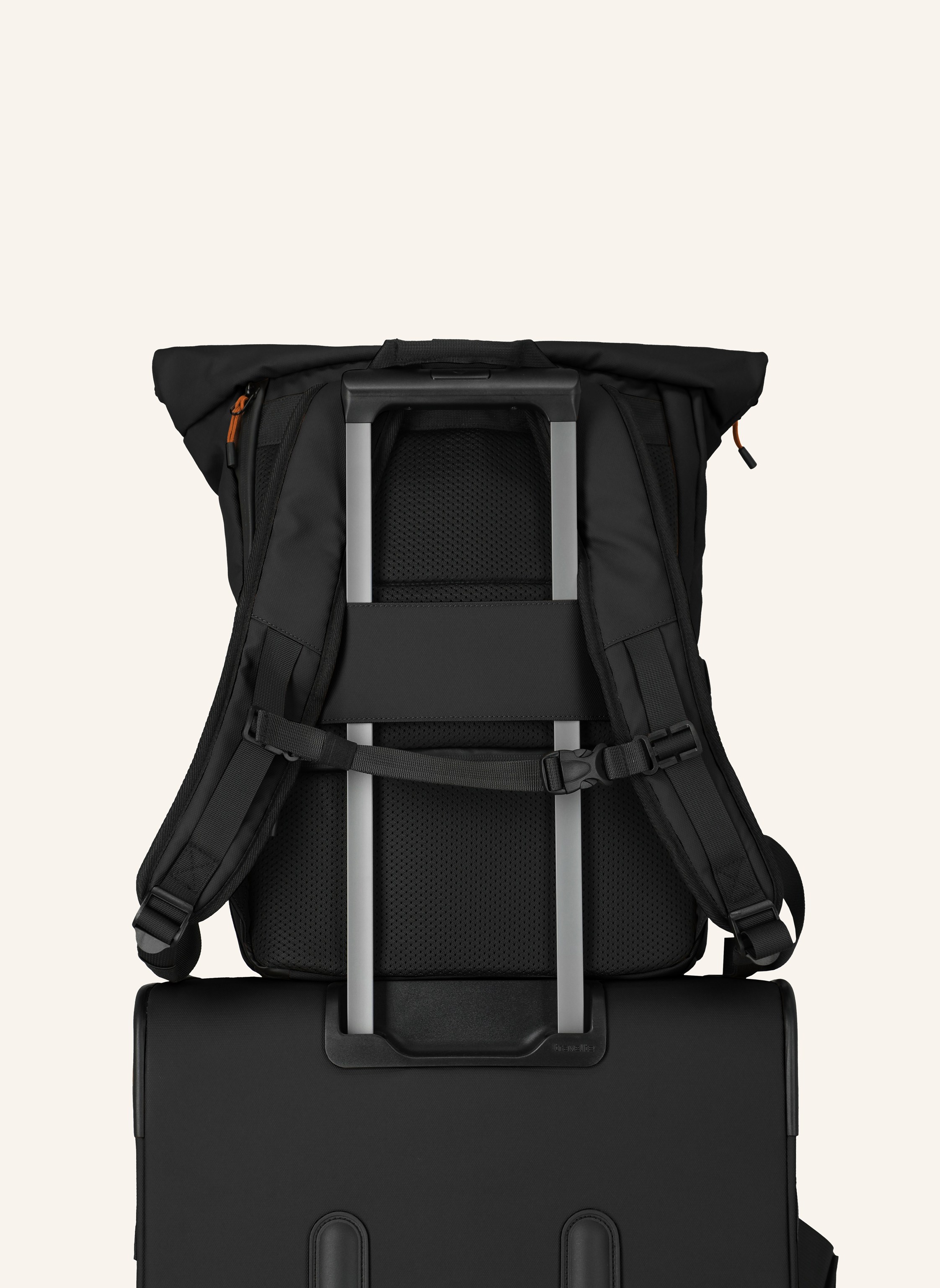 Thumbnail - Travelite Rucksack Briize Roll Up 24 L Mit Laptop-Fach schwarz