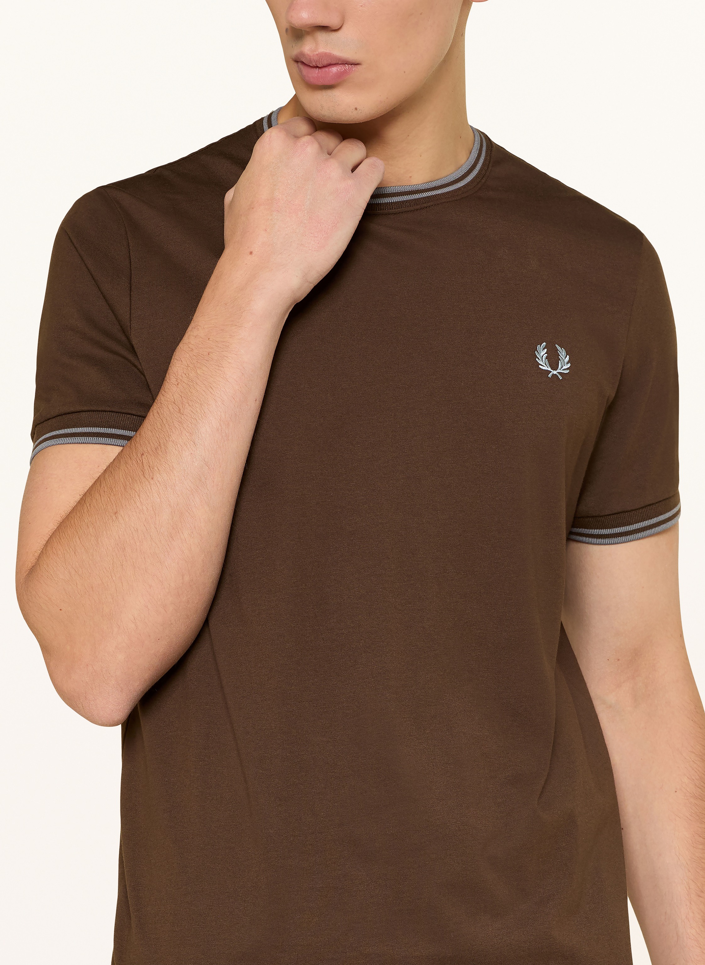 Thumbnail - Fred Perry T-Shirt braun