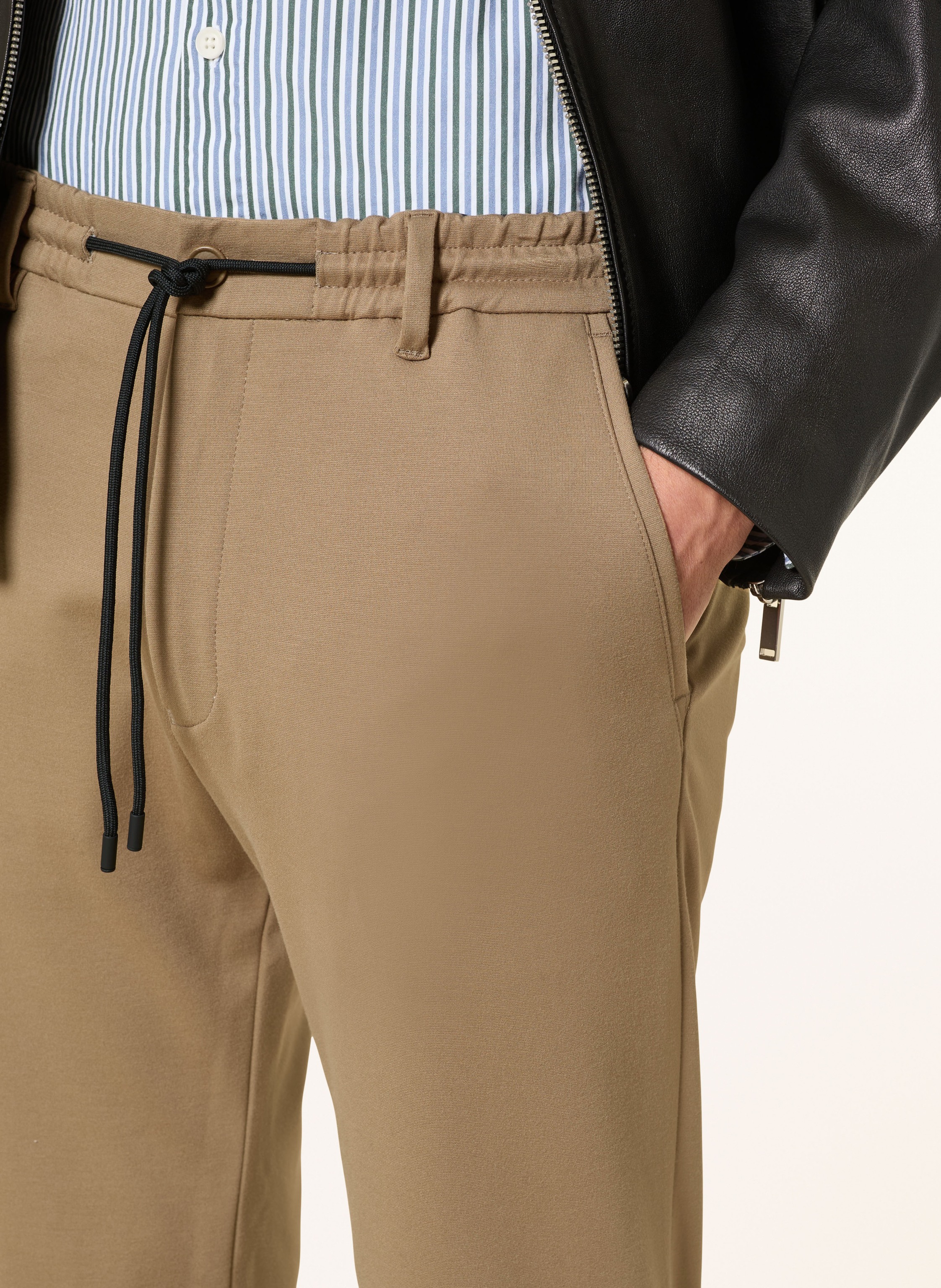 Thumbnail - Drykorn Jerseyhose Deger Im Jogging-Stil Slim Fit braun