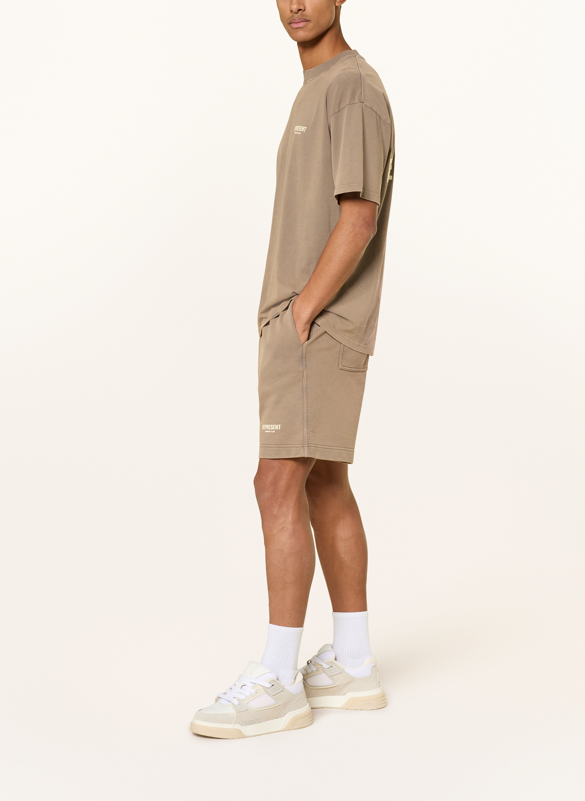 Thumbnail - Represent Sweatshorts beige