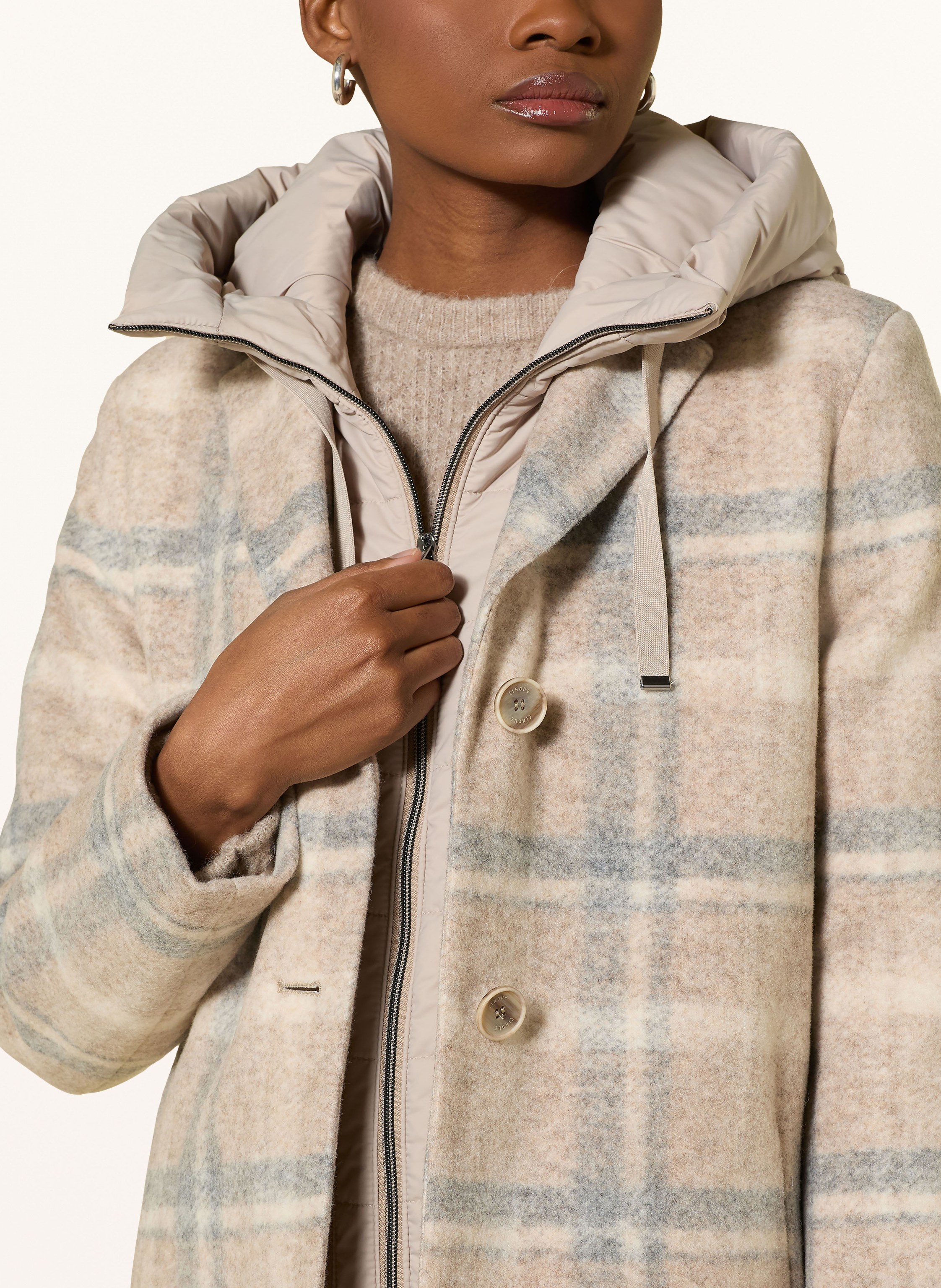 Thumbnail - Cinque Mantel Cimiracle beige