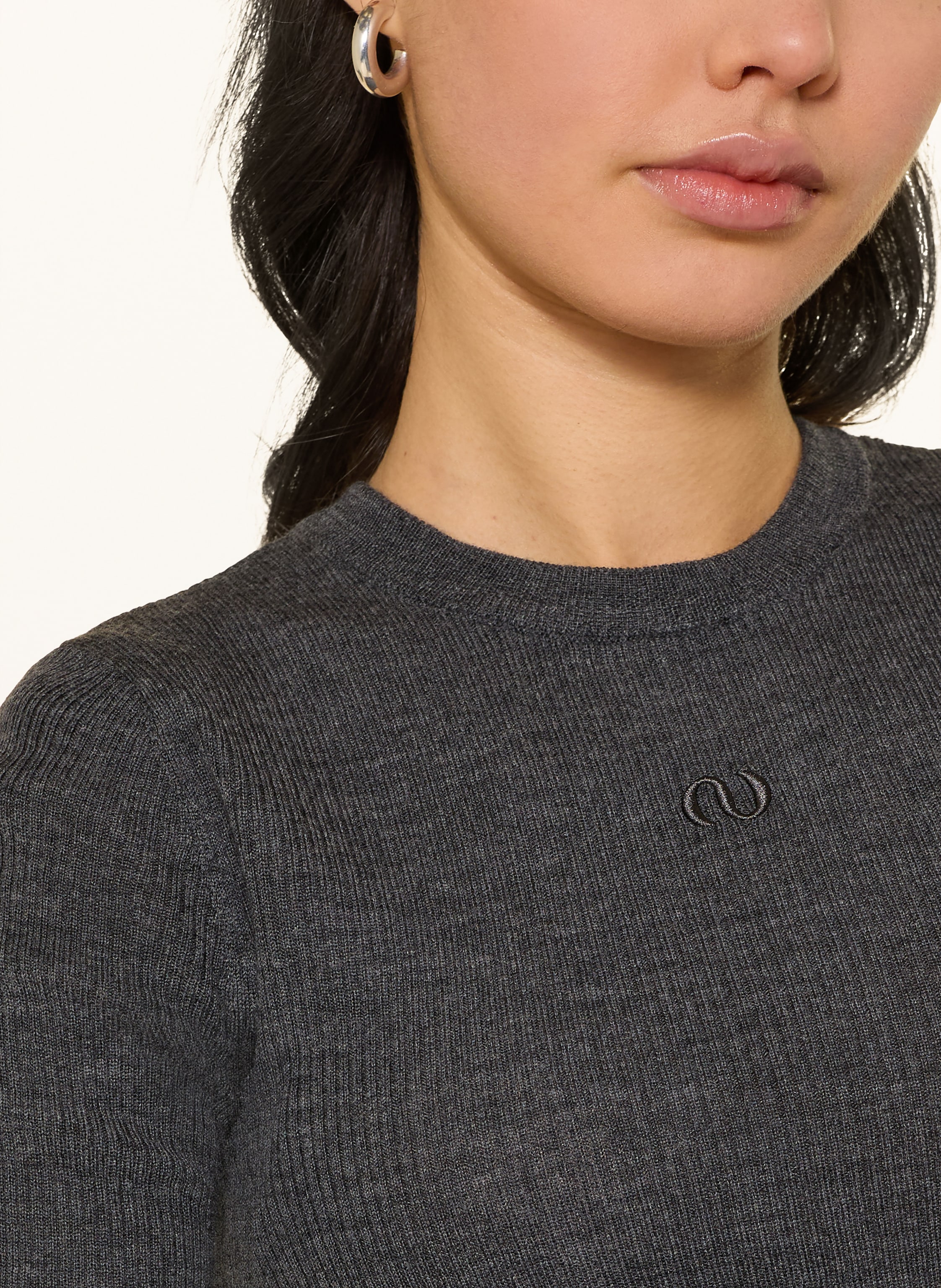 Thumbnail - Leger Studio Longsleeve Corin grau