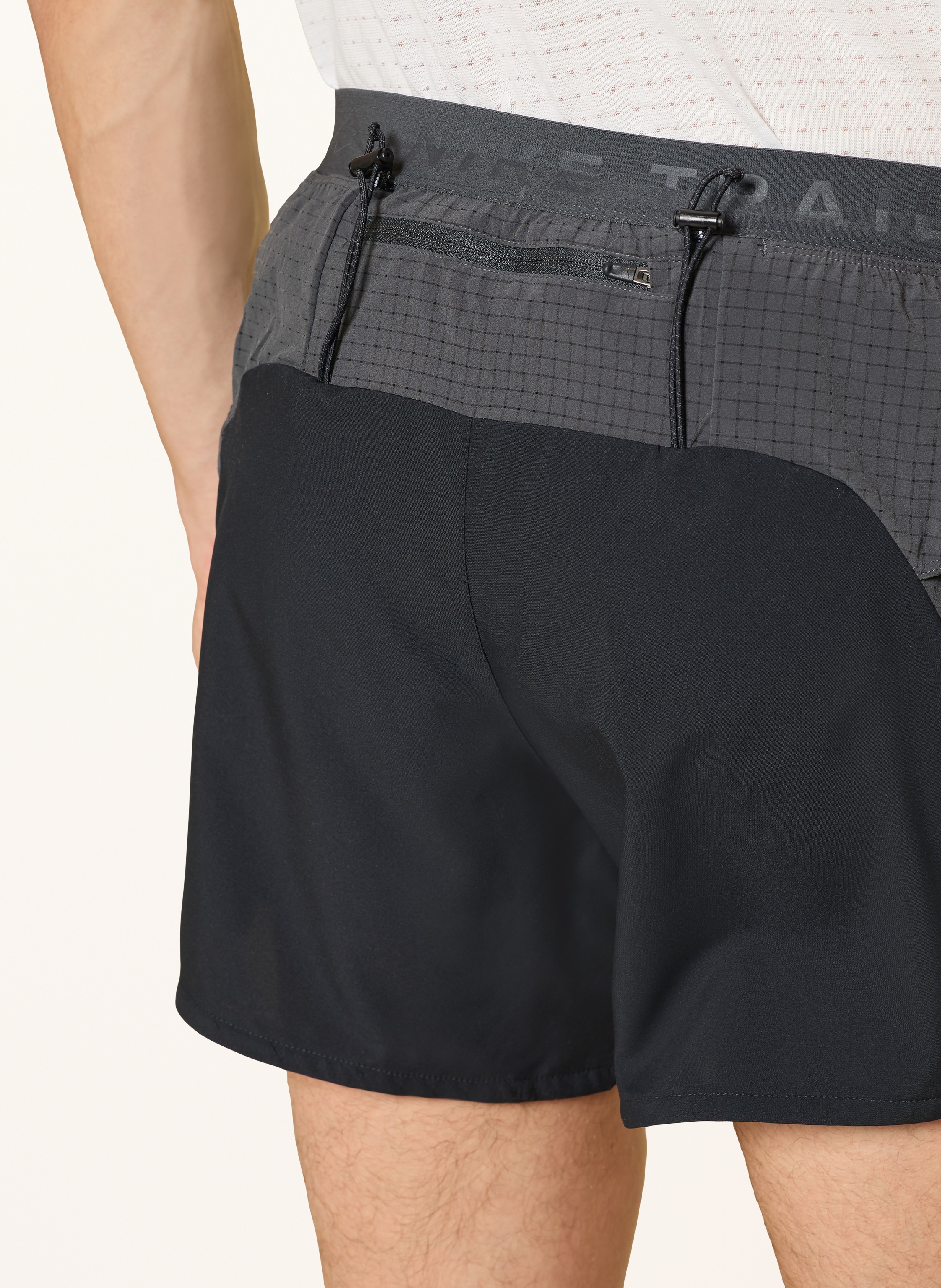 Thumbnail - Nike 2-In-1-Laufshorts Second Sunrise schwarz
