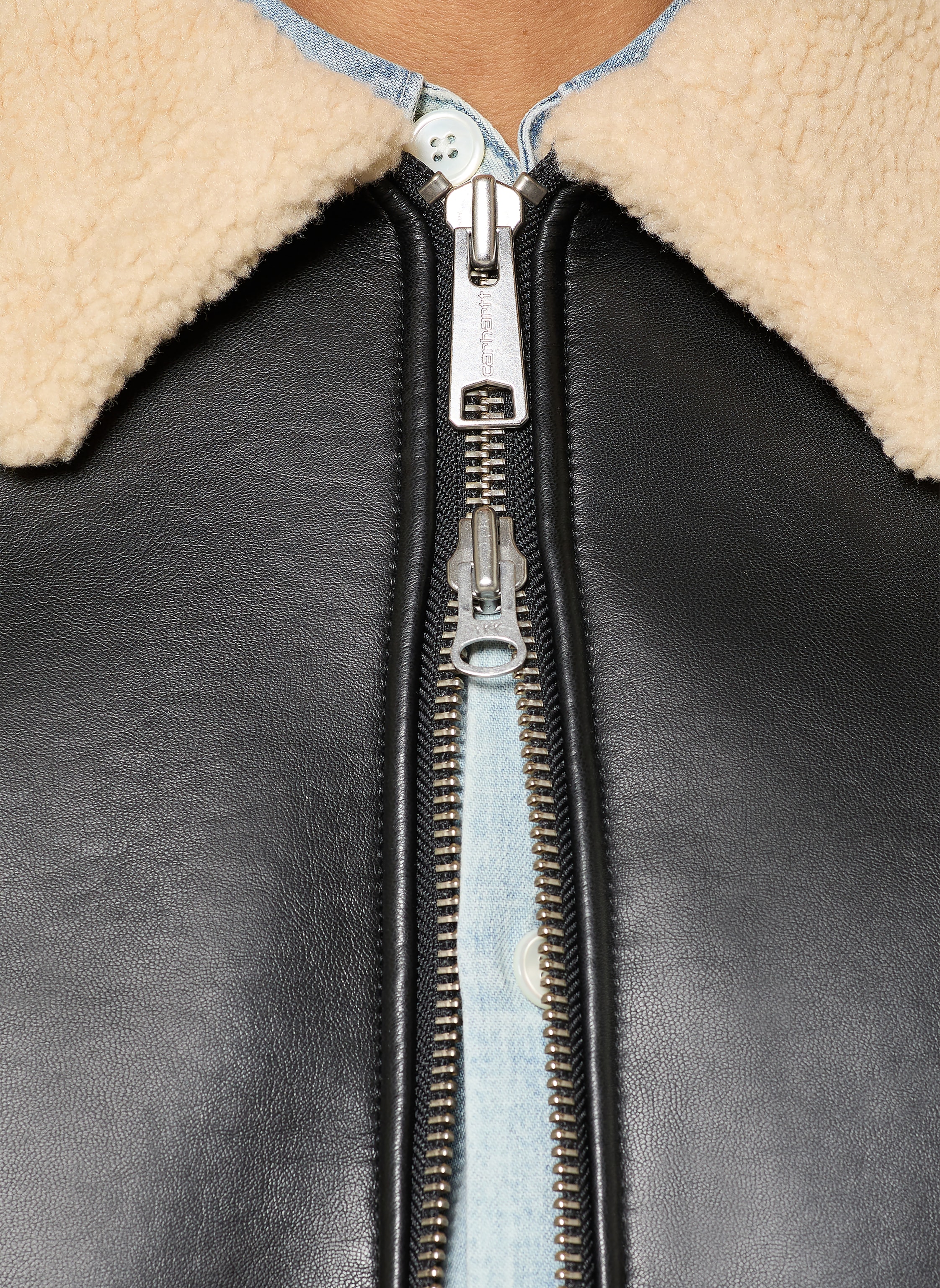 Thumbnail - Carhartt Wip Jacke Shepton In Lederoptik Mit Kunstfell schwarz