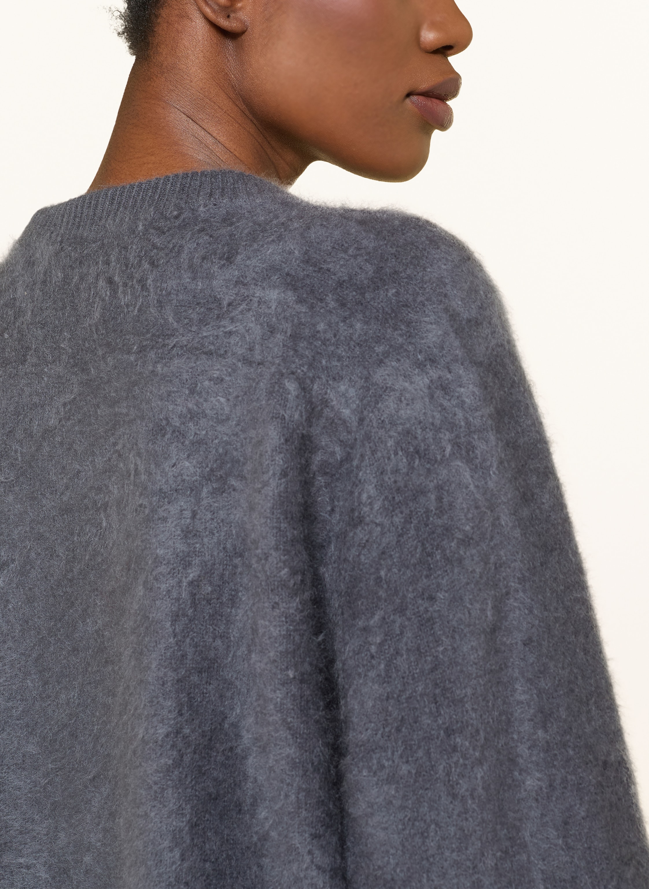 Thumbnail - Soft Goat Cashmere-Pullover grau