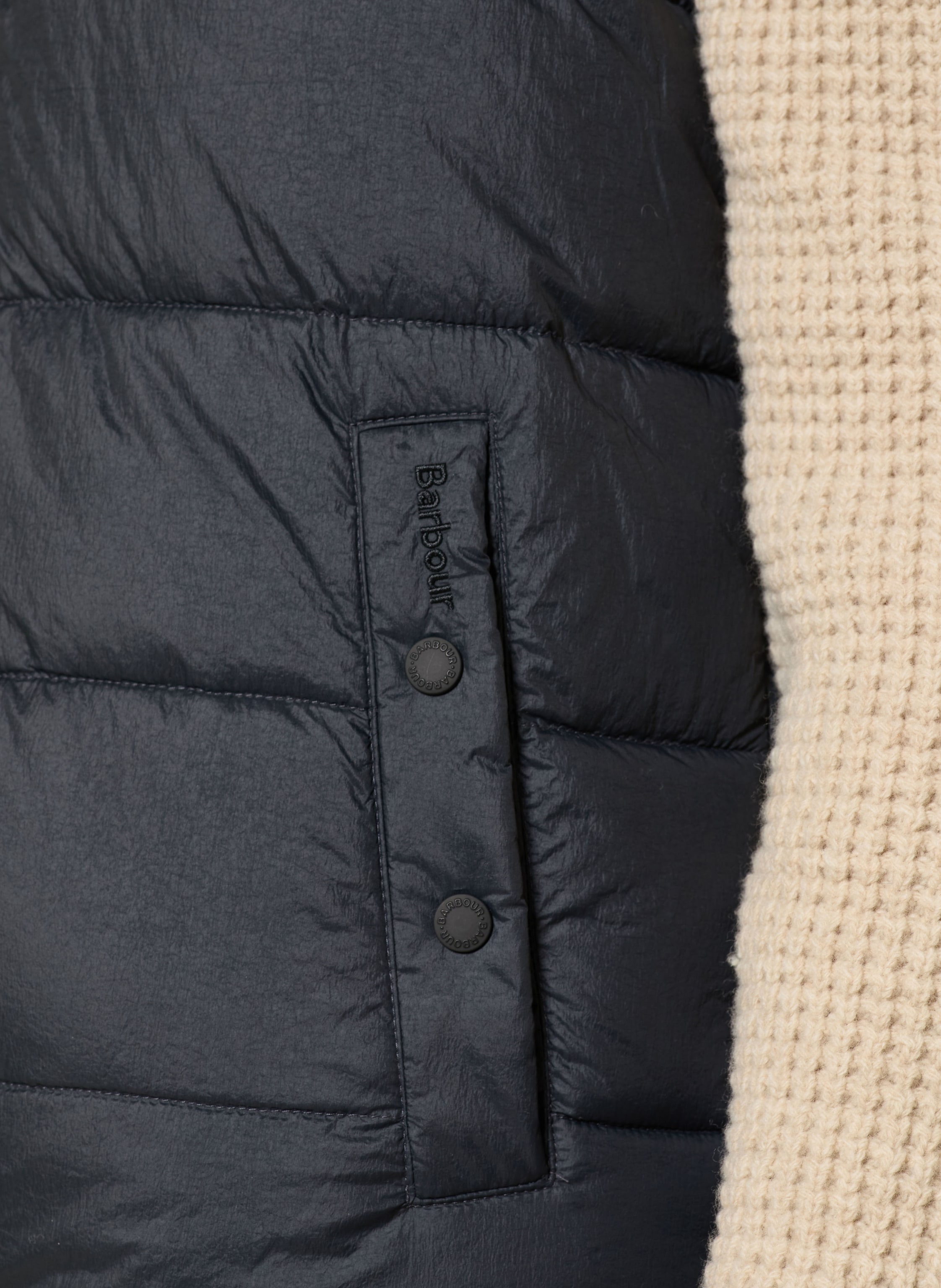 Thumbnail - Barbour Steppweste Offshore schwarz