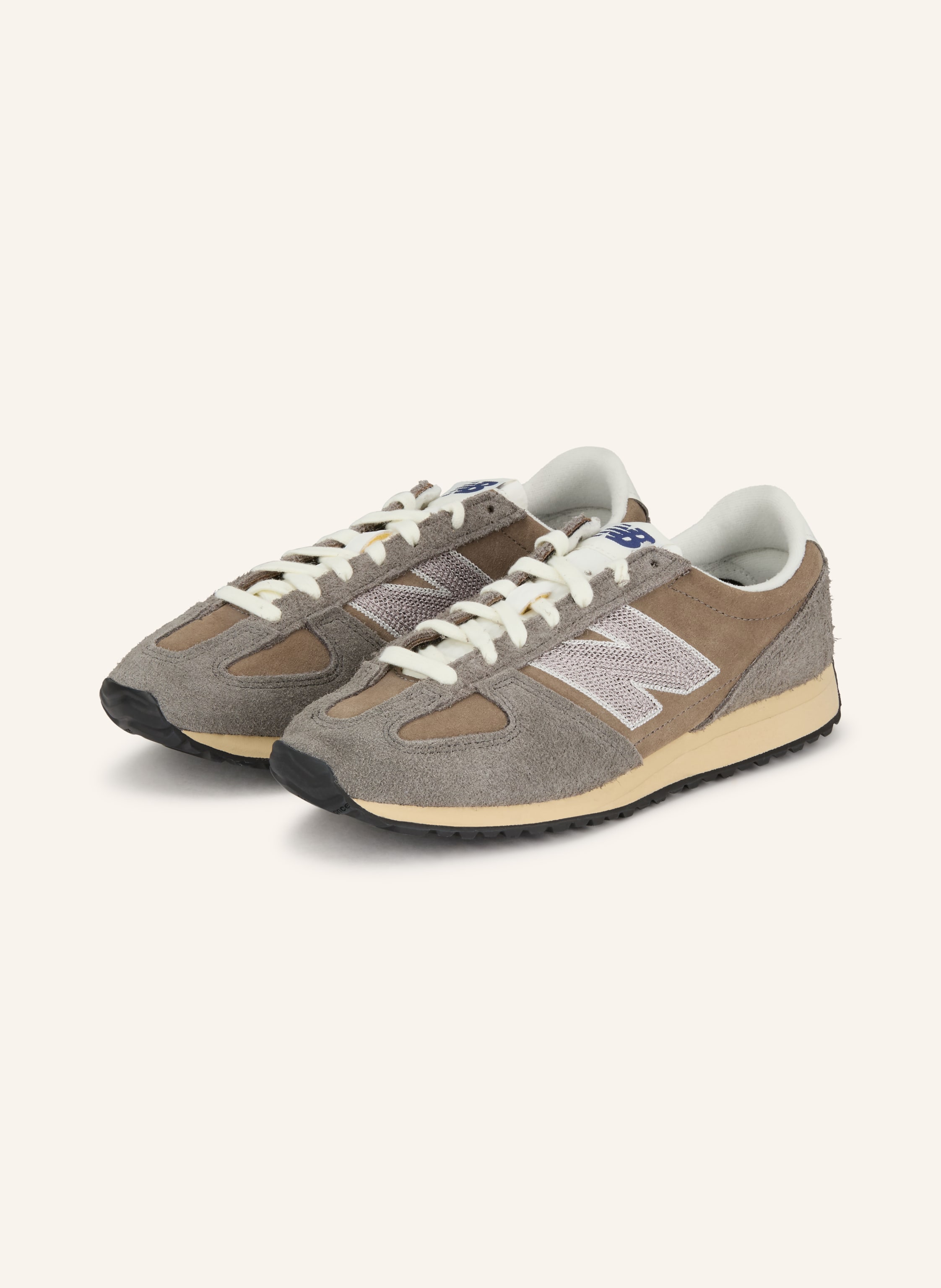 New Balance Sneaker 471 grau