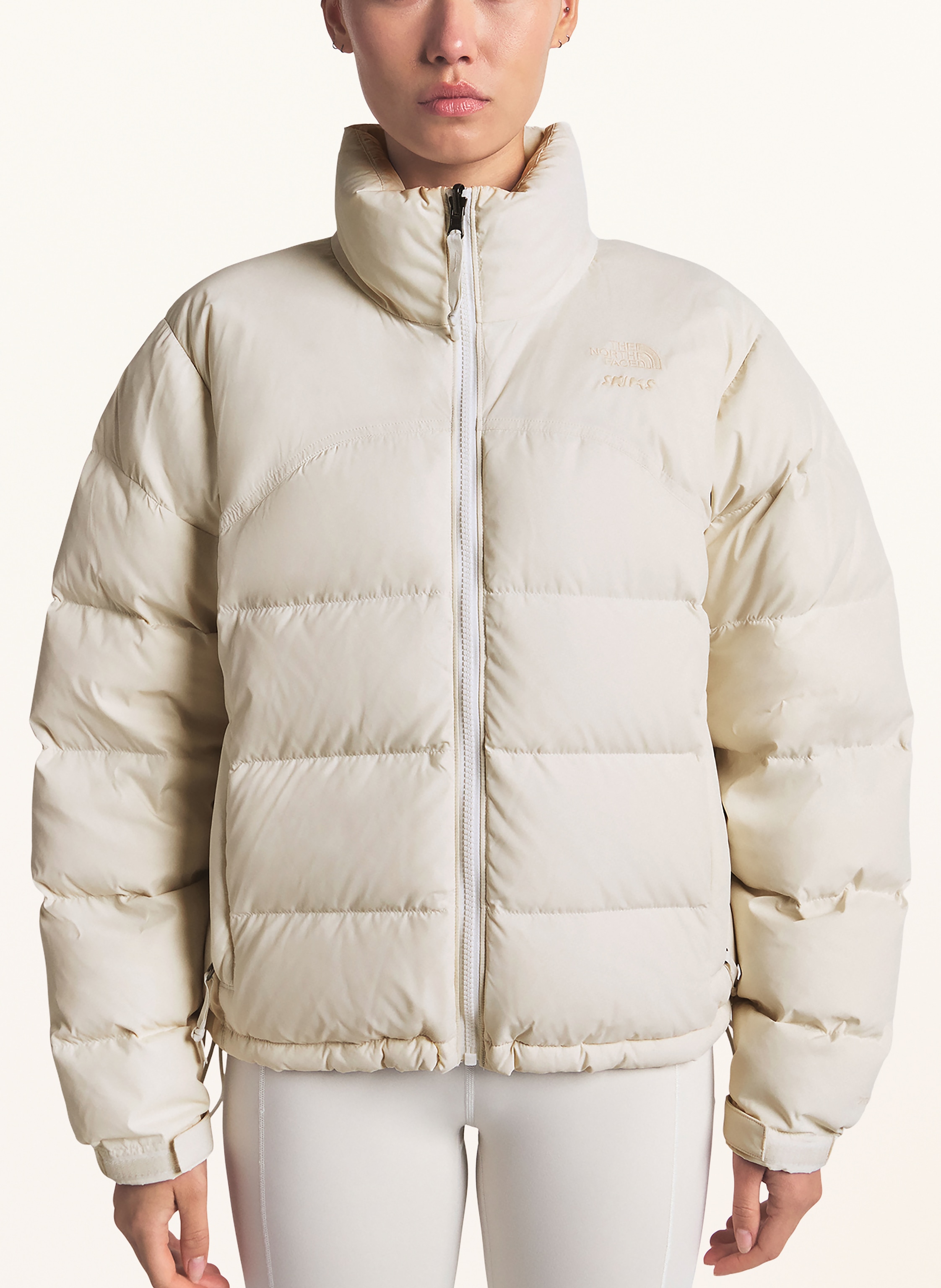 Thumbnail - The North Face X Skims Daunenjacke Tnf X Project K 2000 Retro Shrunken Nuptse weiss