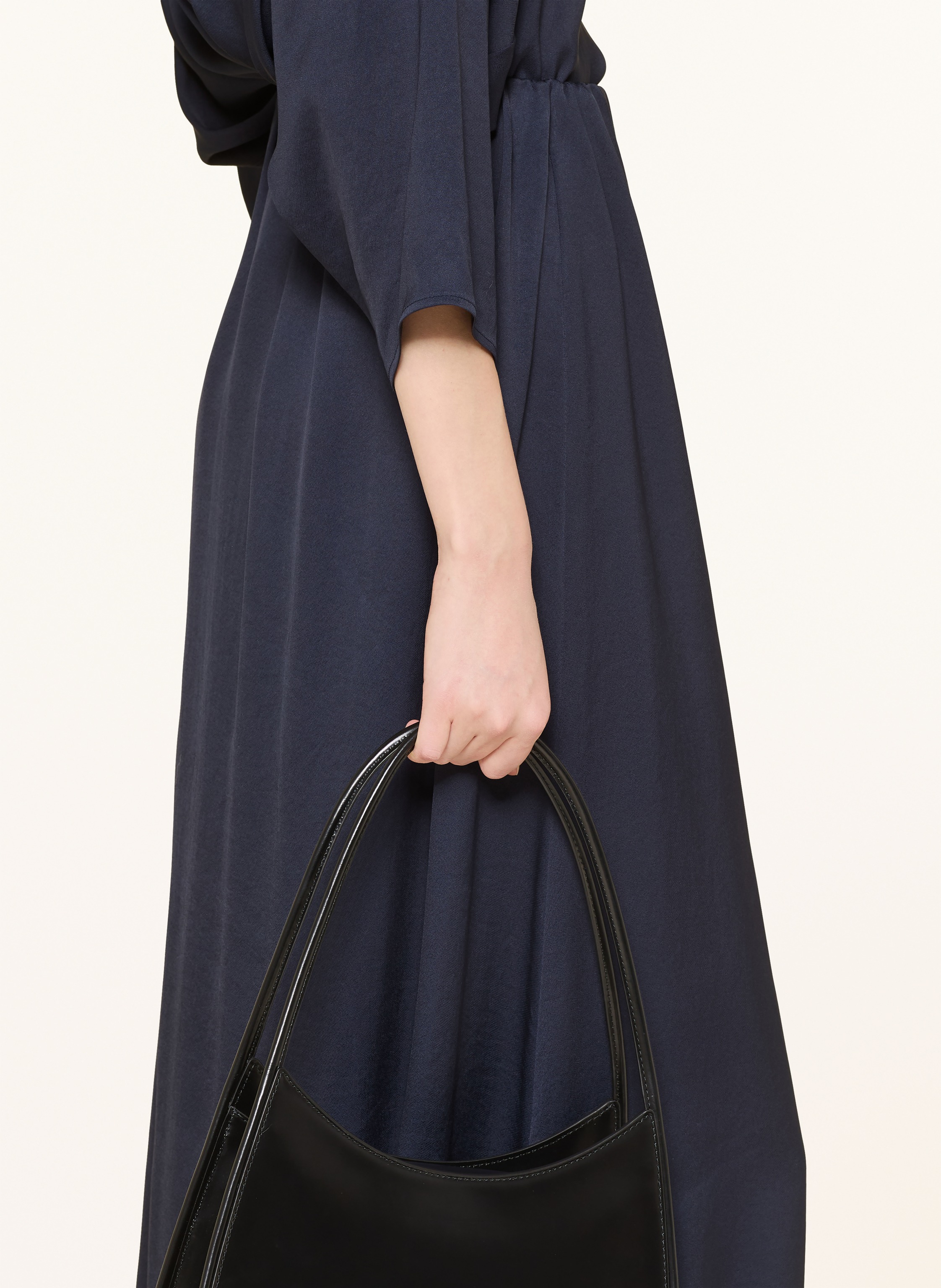 Thumbnail - Drykorn Satinrock Idonea blau