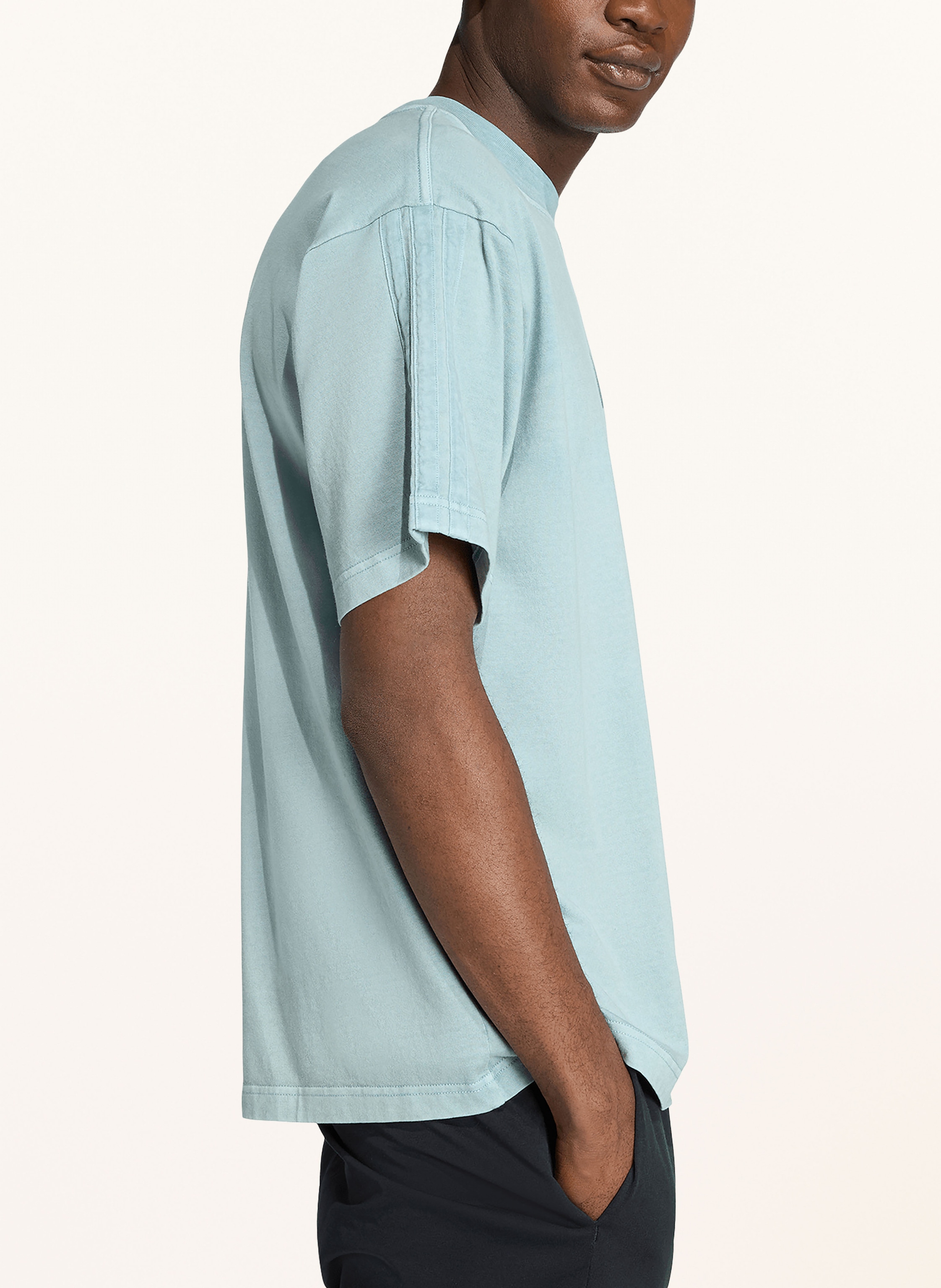 Thumbnail - Adidas T-Shirt All Szn grau