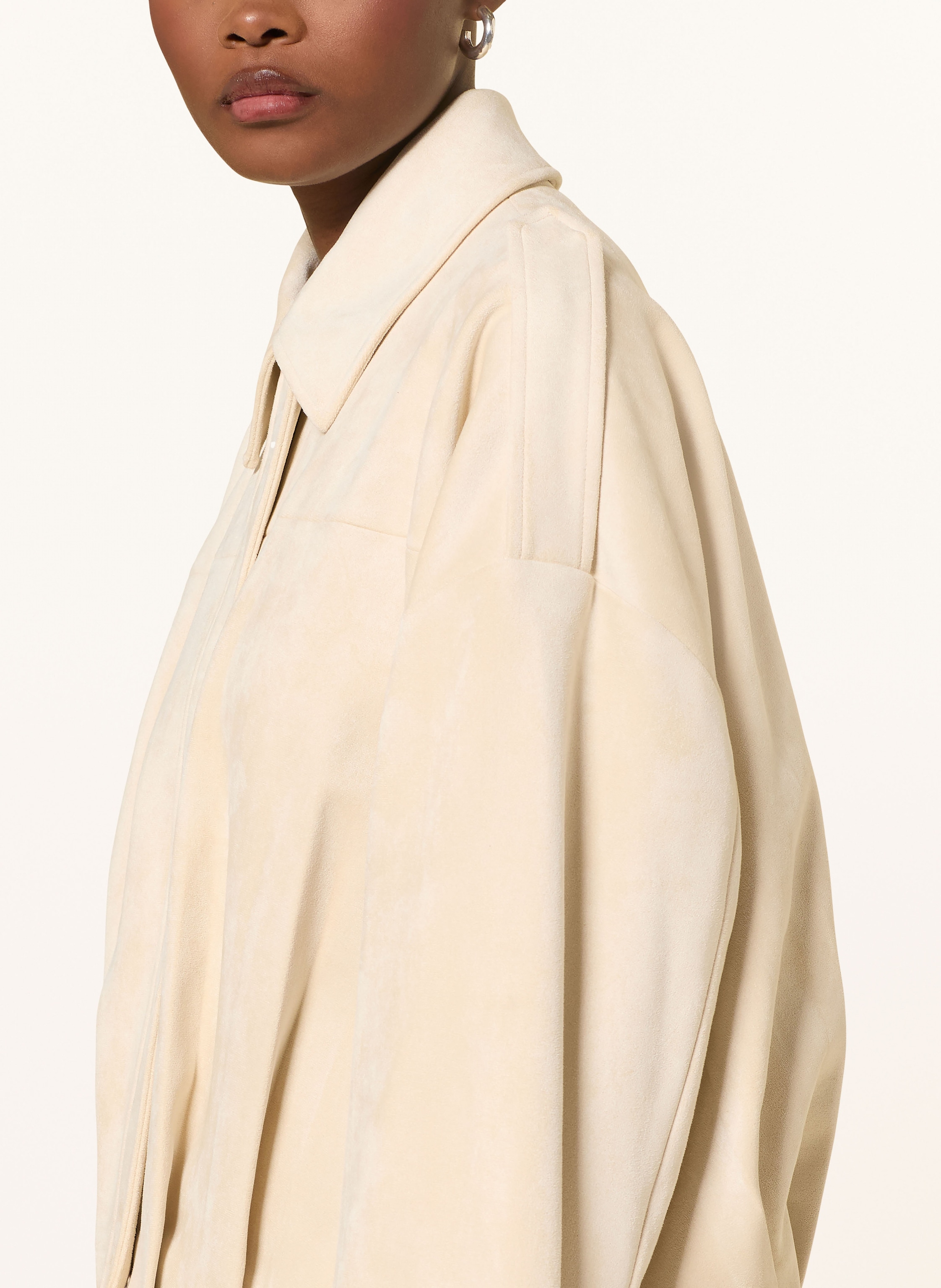 Thumbnail - Mrs & Hugs Jacke In Lederoptik weiss