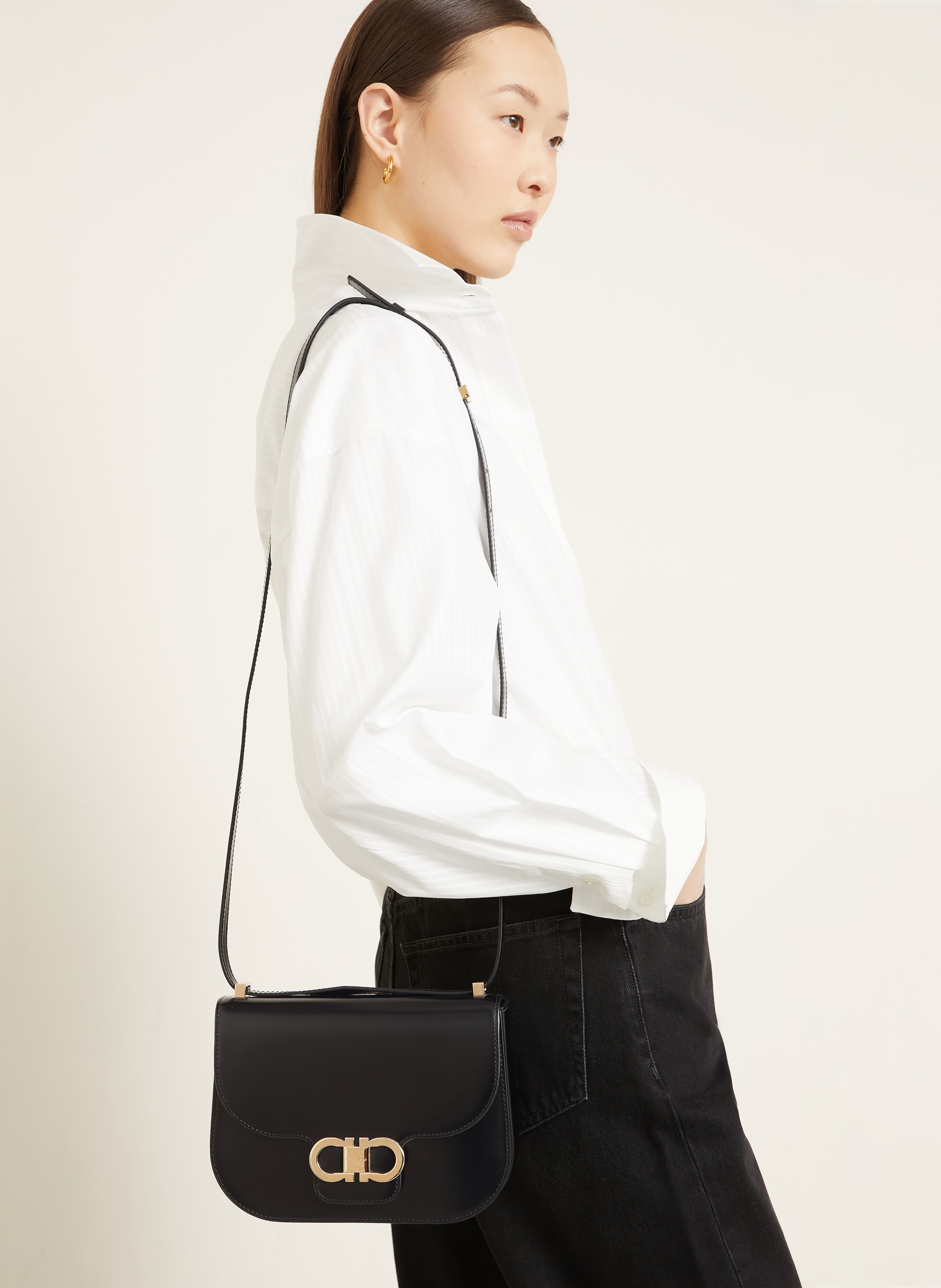 Thumbnail - Ferragamo Umhängetasche schwarz