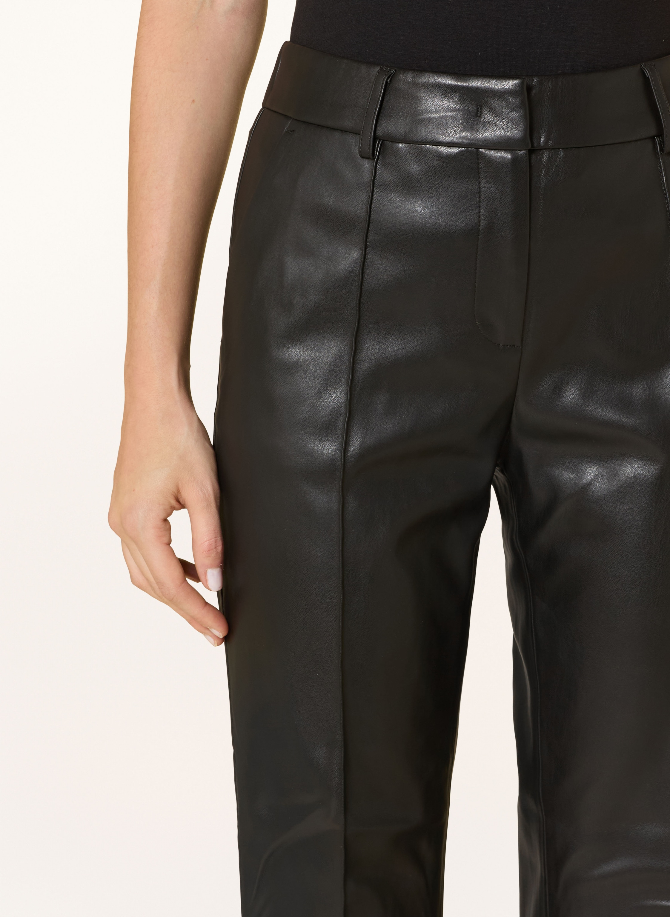 Thumbnail - Opus Pants Hose Luane In Lederoptik schwarz