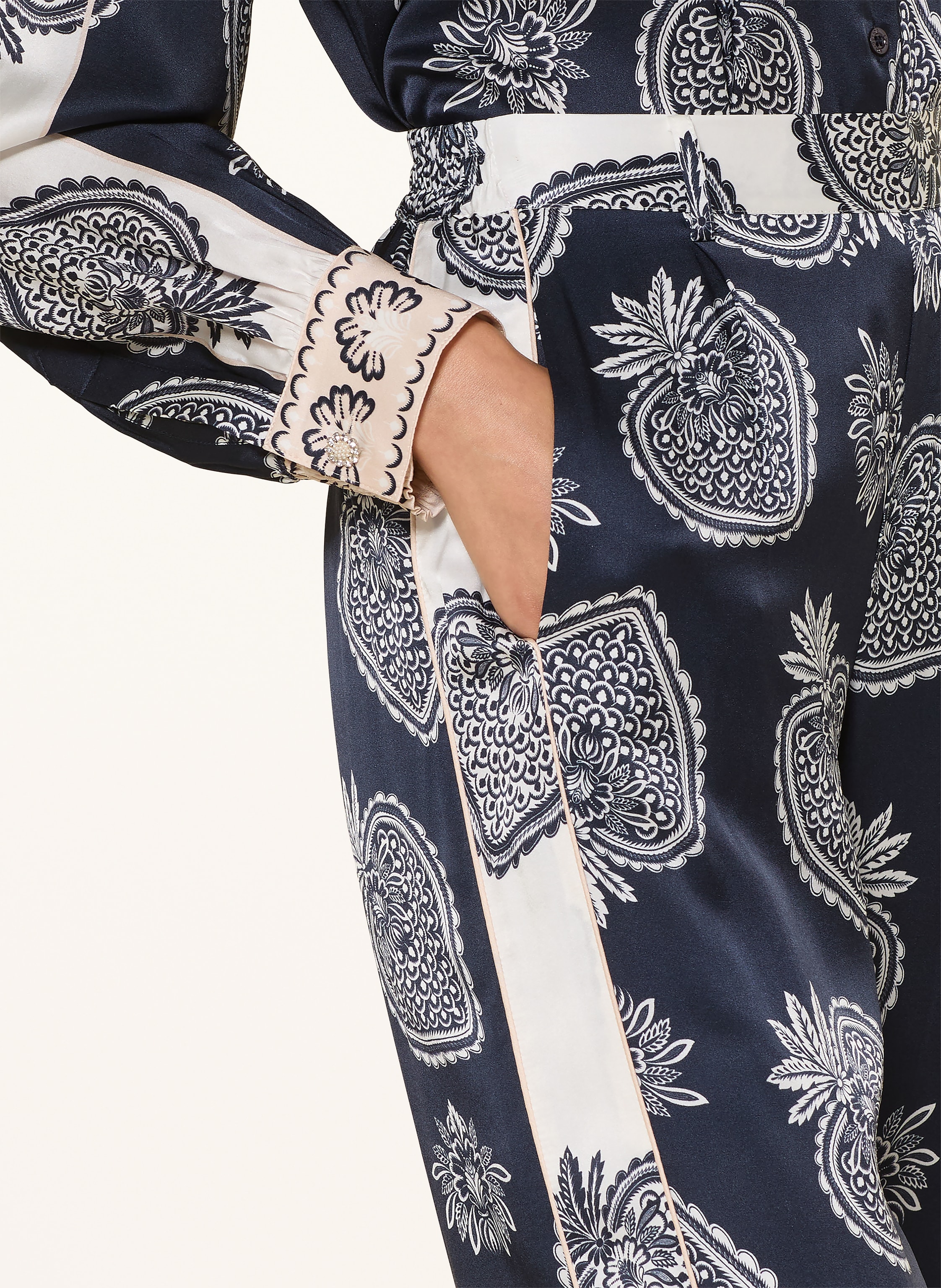 Thumbnail - Ivi Collection Marlenehose Mit Seide blau