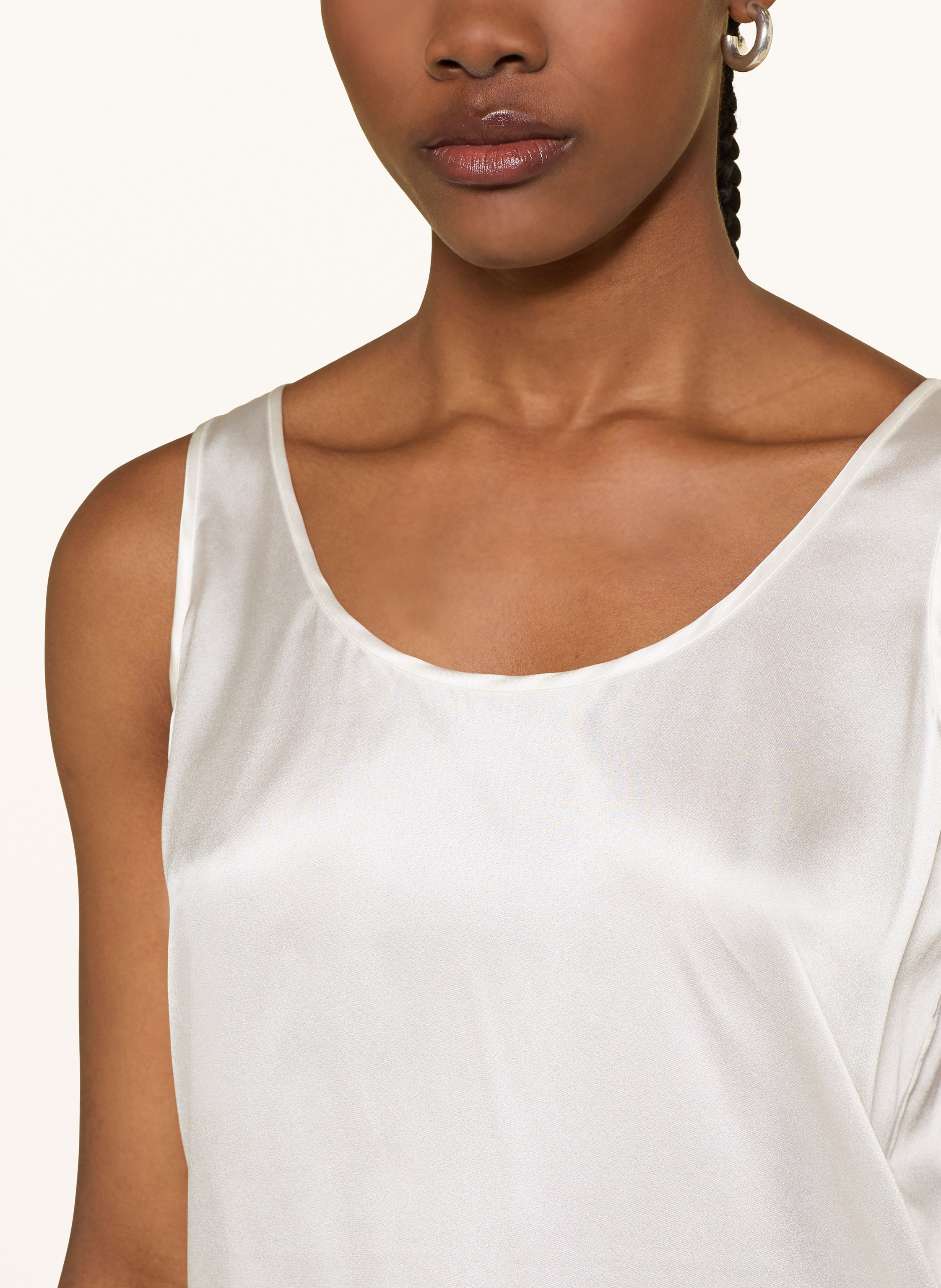 Thumbnail - (The Mercer) N.Y. Satintop weiss