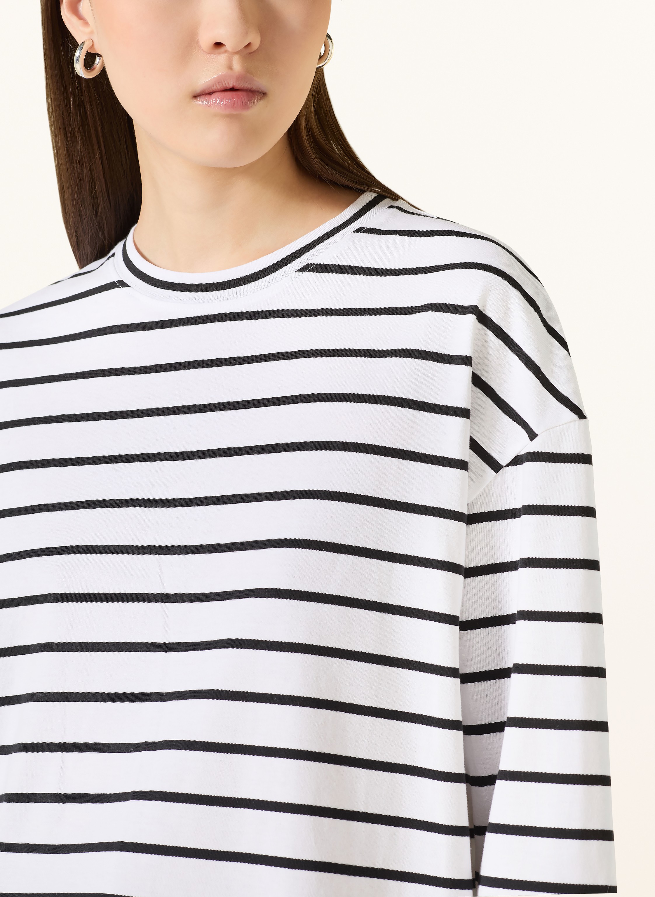 Thumbnail - Mrs & Hugs Longsleeve schwarz