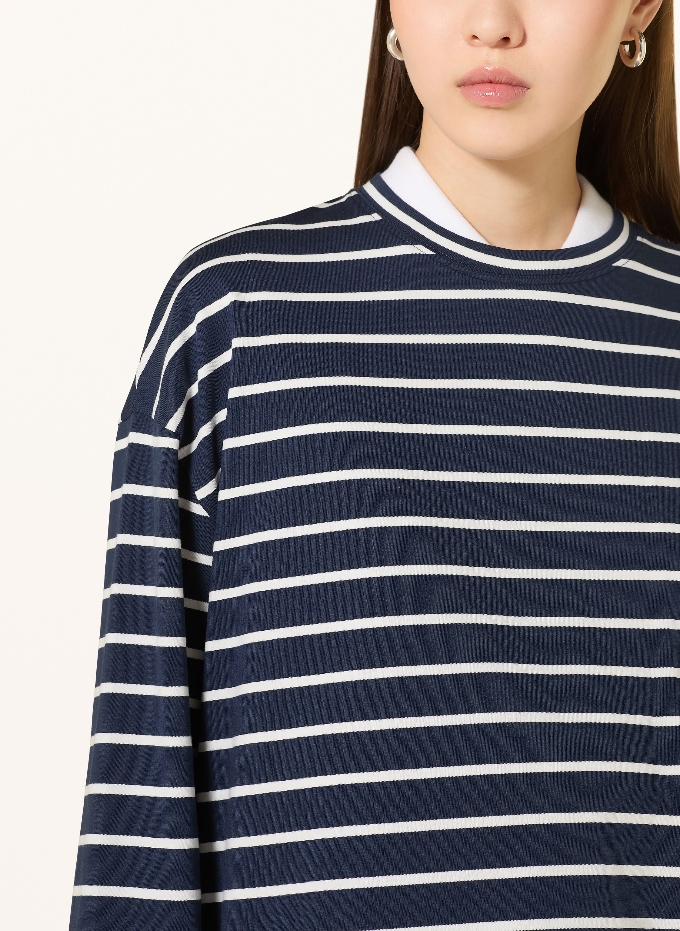 Thumbnail - Mrs & Hugs Longsleeve blau