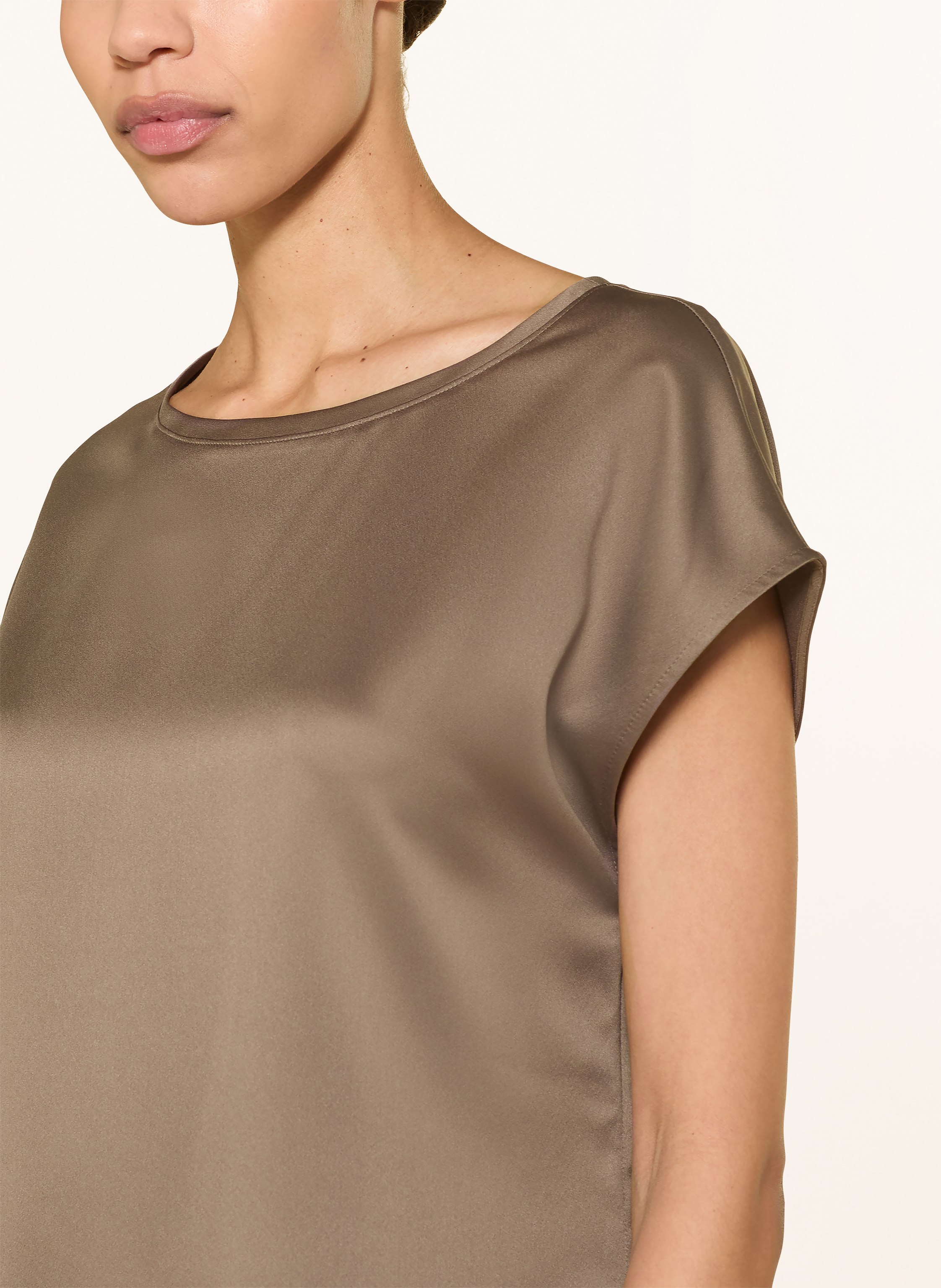 Thumbnail - Juvia Blusenshirt Alea Aus Satin beige