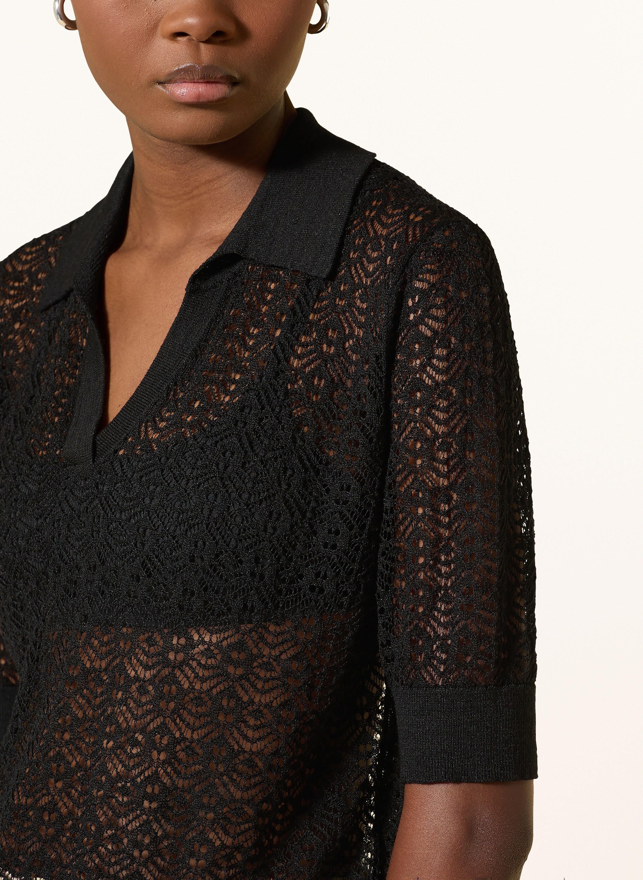 Thumbnail - Riani Poloshirt Aus Lochspitz schwarz