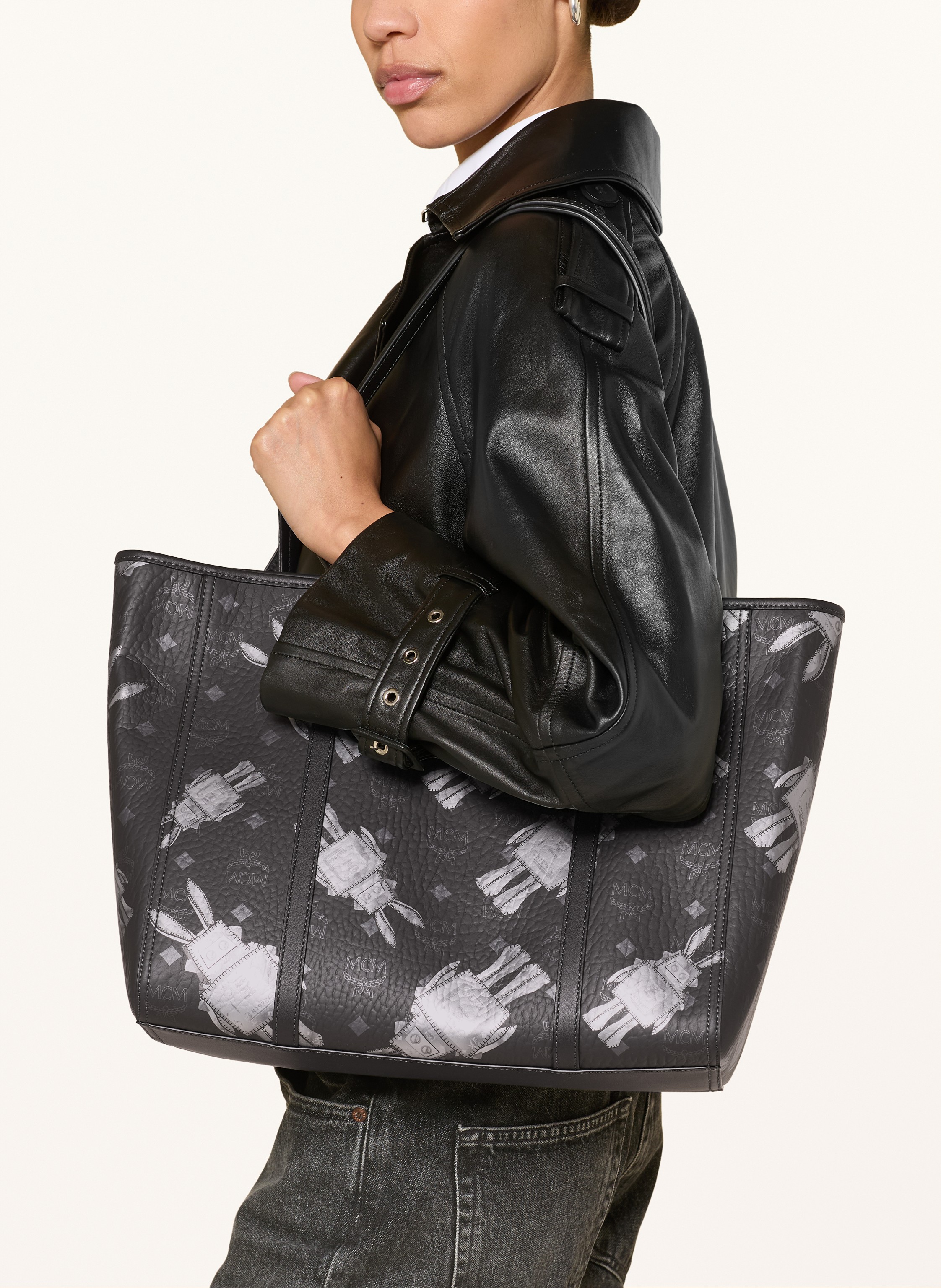 Thumbnail - Mcm Shopper Toni Medium schwarz