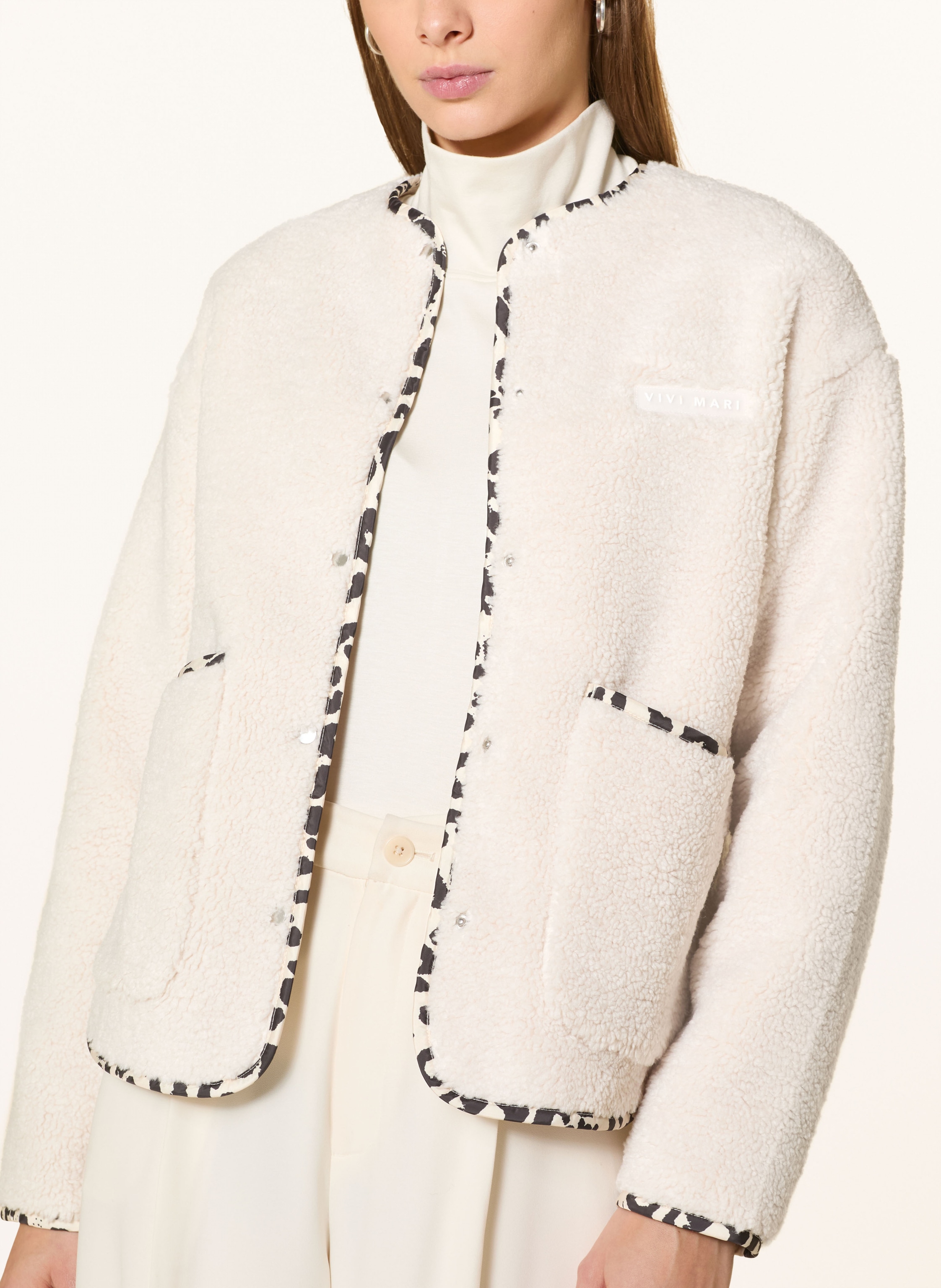 Thumbnail - Vivi Mari Teddyfell-Jacke beige