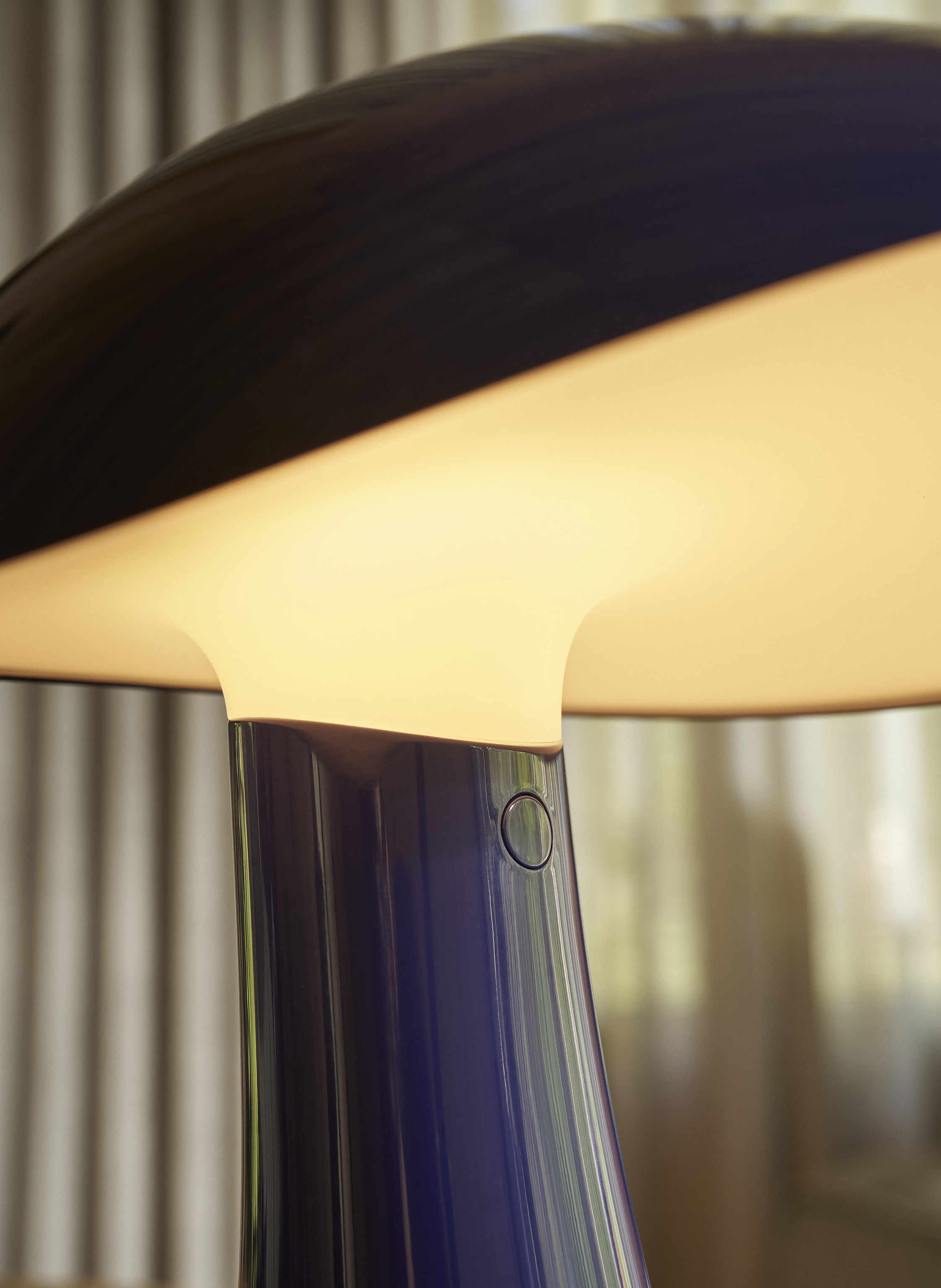 Thumbnail - Louis Poulsen Tischleuchte Rumee 220 blau