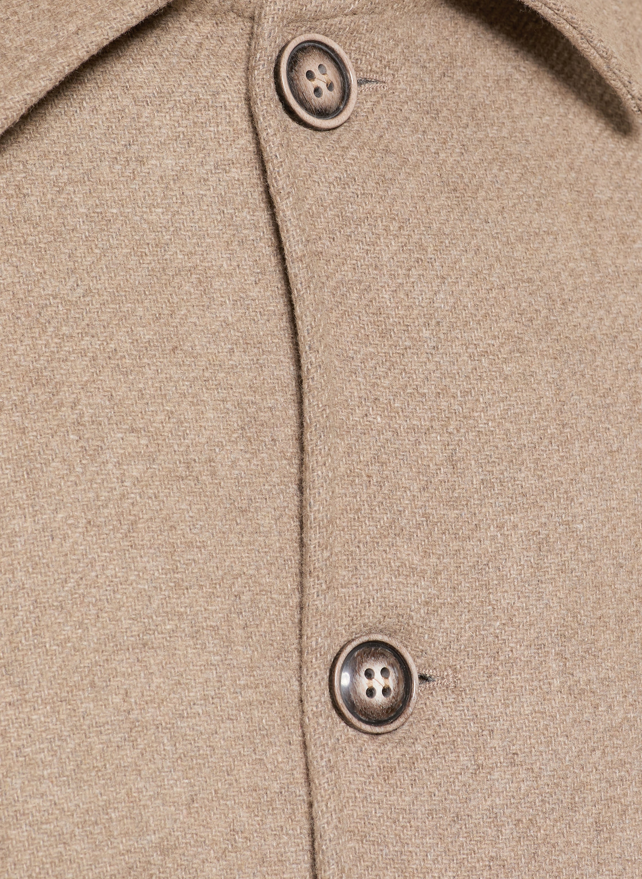 Thumbnail - I'm Brian Mantel beige