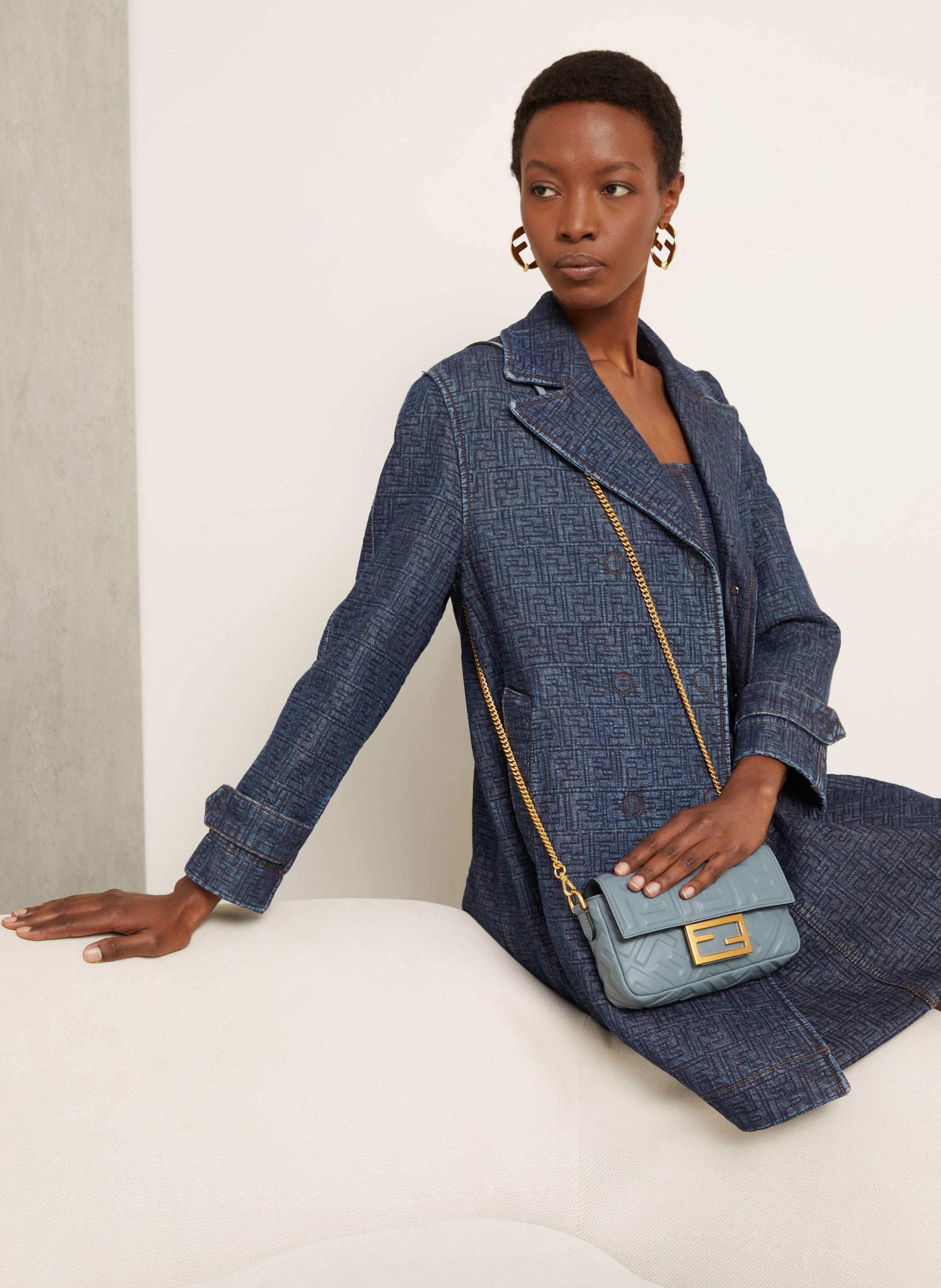 Thumbnail - Fendi Handtasche Baguette Mini blau