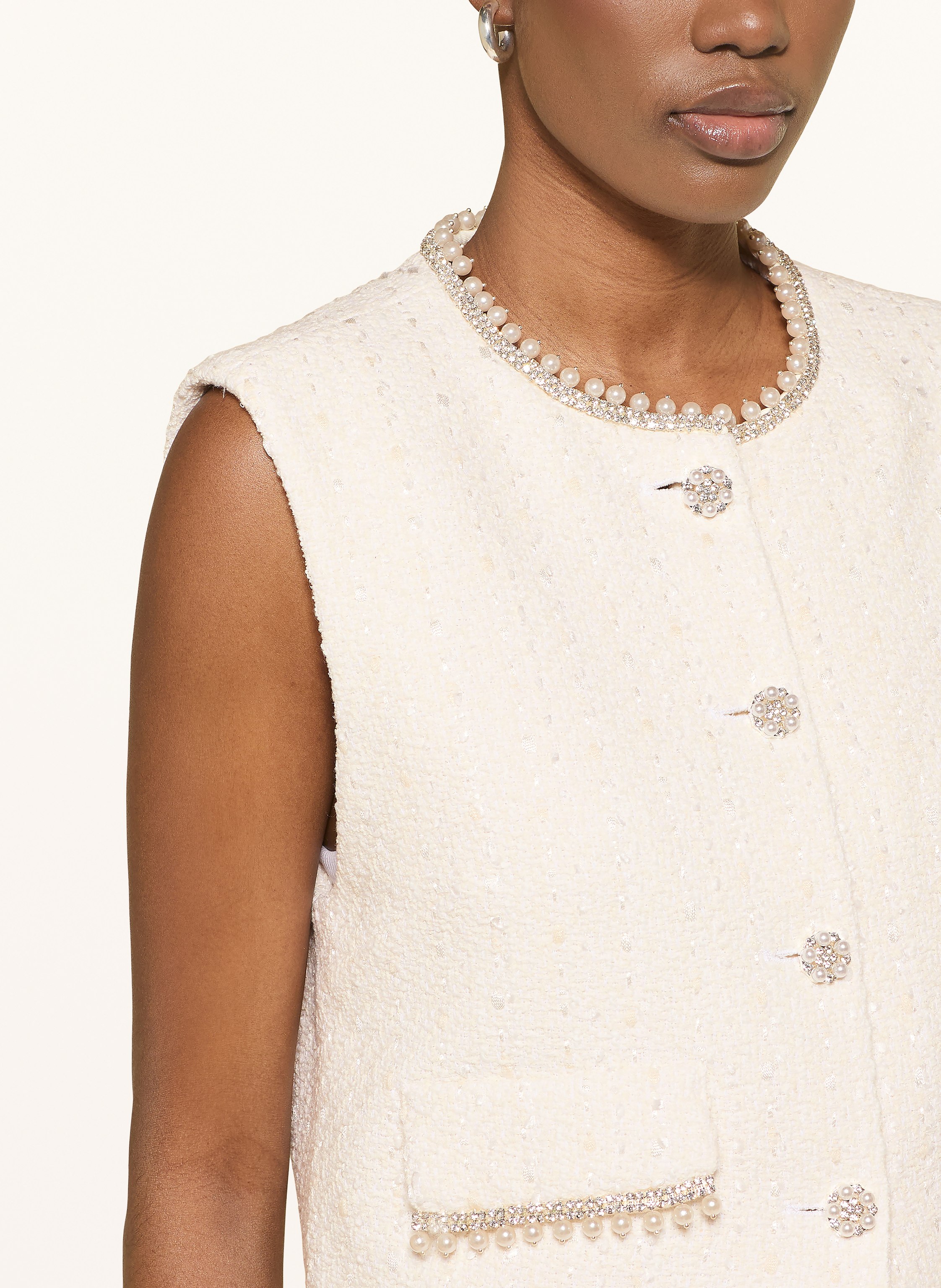 Thumbnail - Maje Blazerweste Aus Tweed Mit Schmucksteinen weiss