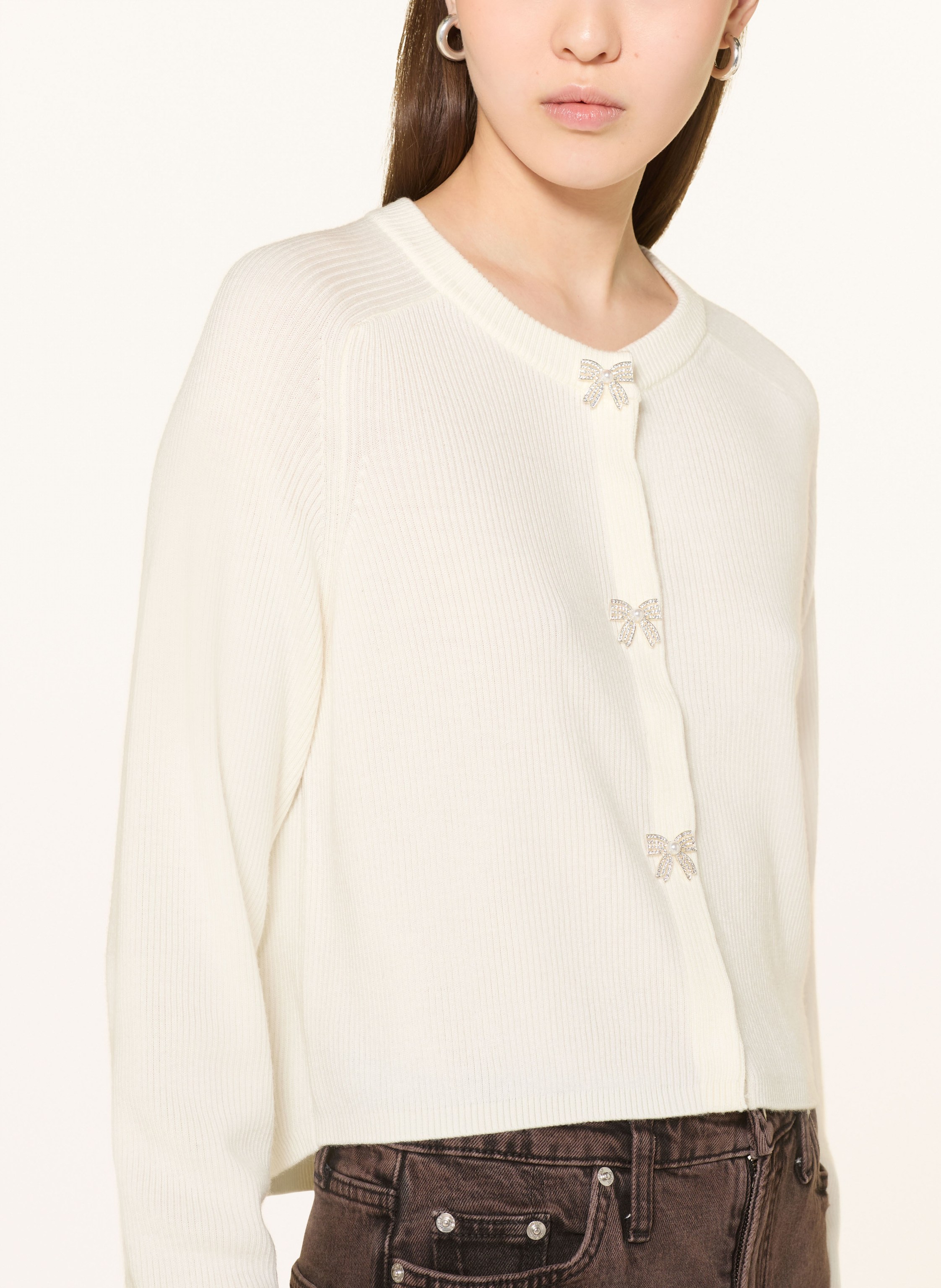 Thumbnail - Maje Strickjacke Mit Schmucksteinen weiss