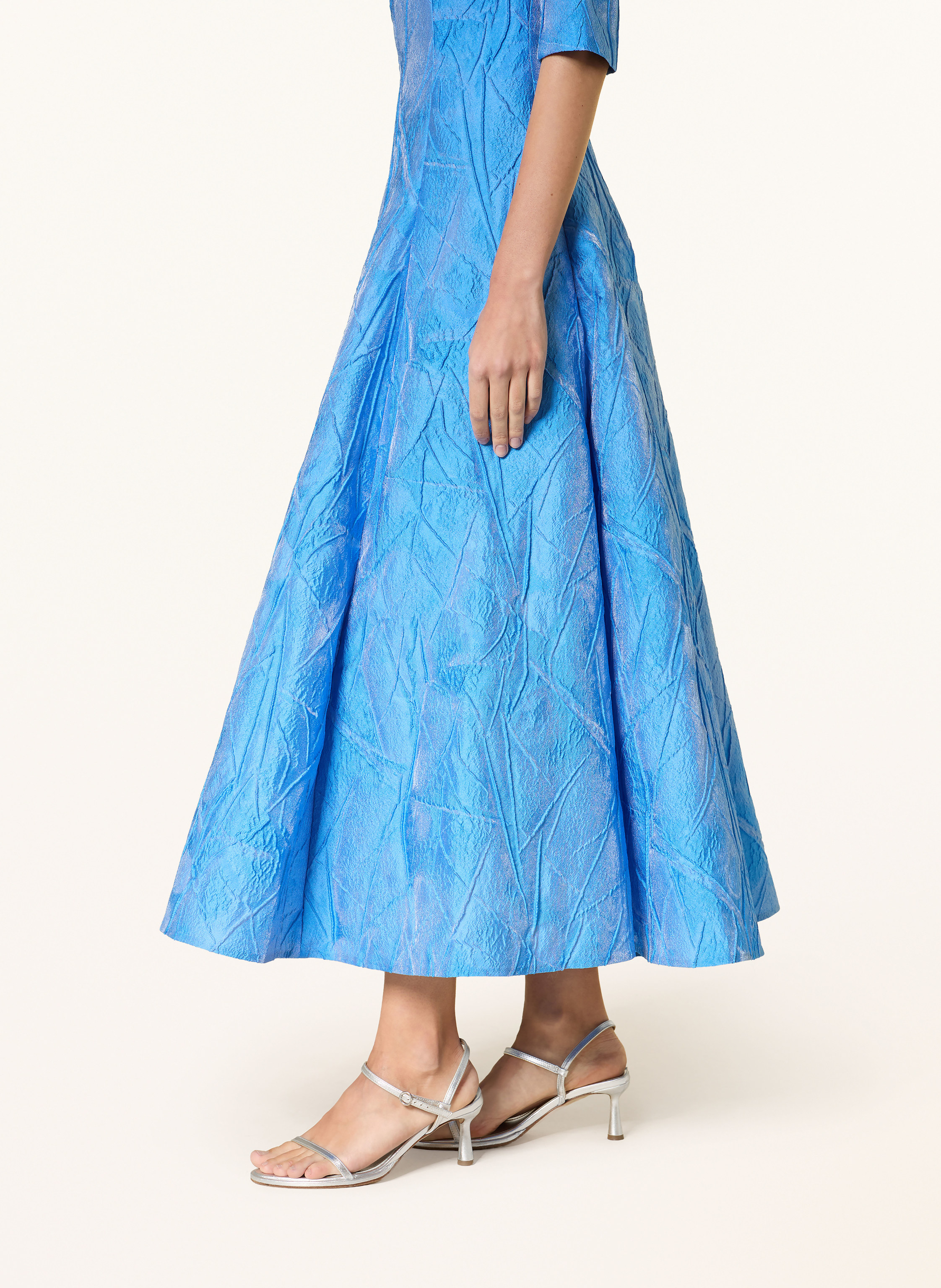 Thumbnail - Talbot Runhof Cocktailkleid Mit 3/4-Arm blau