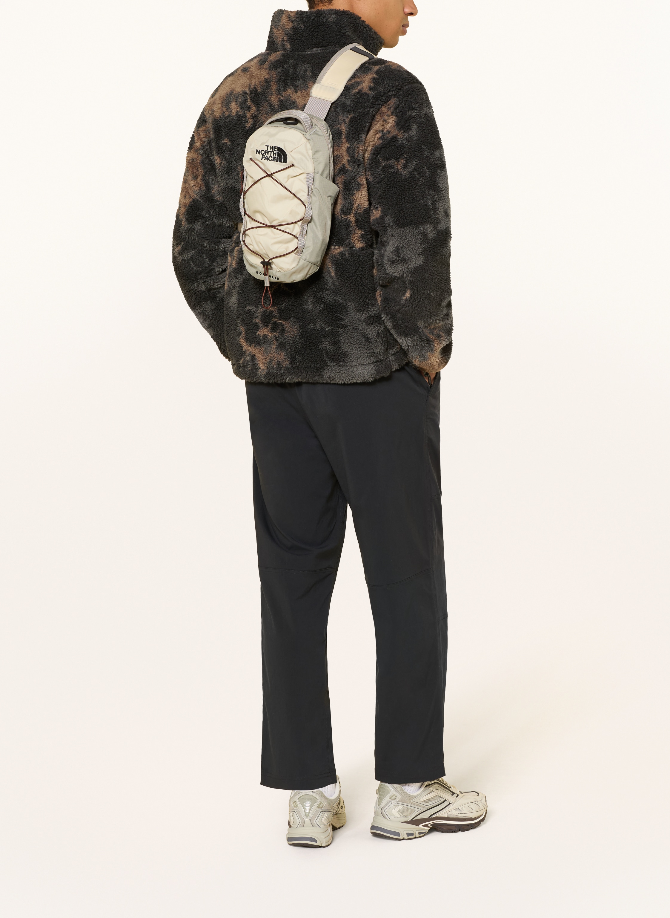 Thumbnail - The North Face Schultertasche Borealis Sling beige