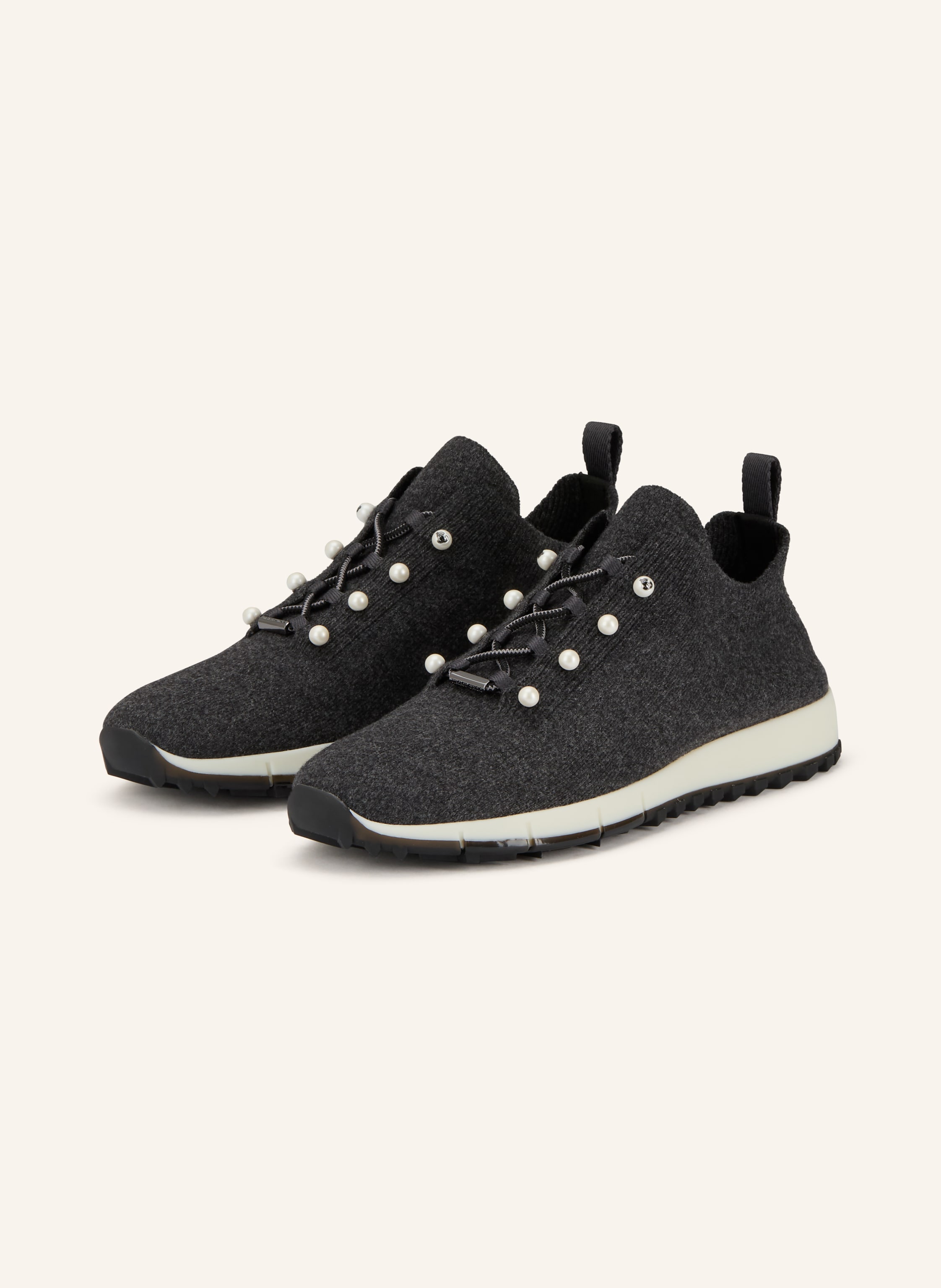 Jimmy Choo Jimmy Choo Sneaker Veles Mit Schmuckperlen schwarz in SCHWARZ / WEISS