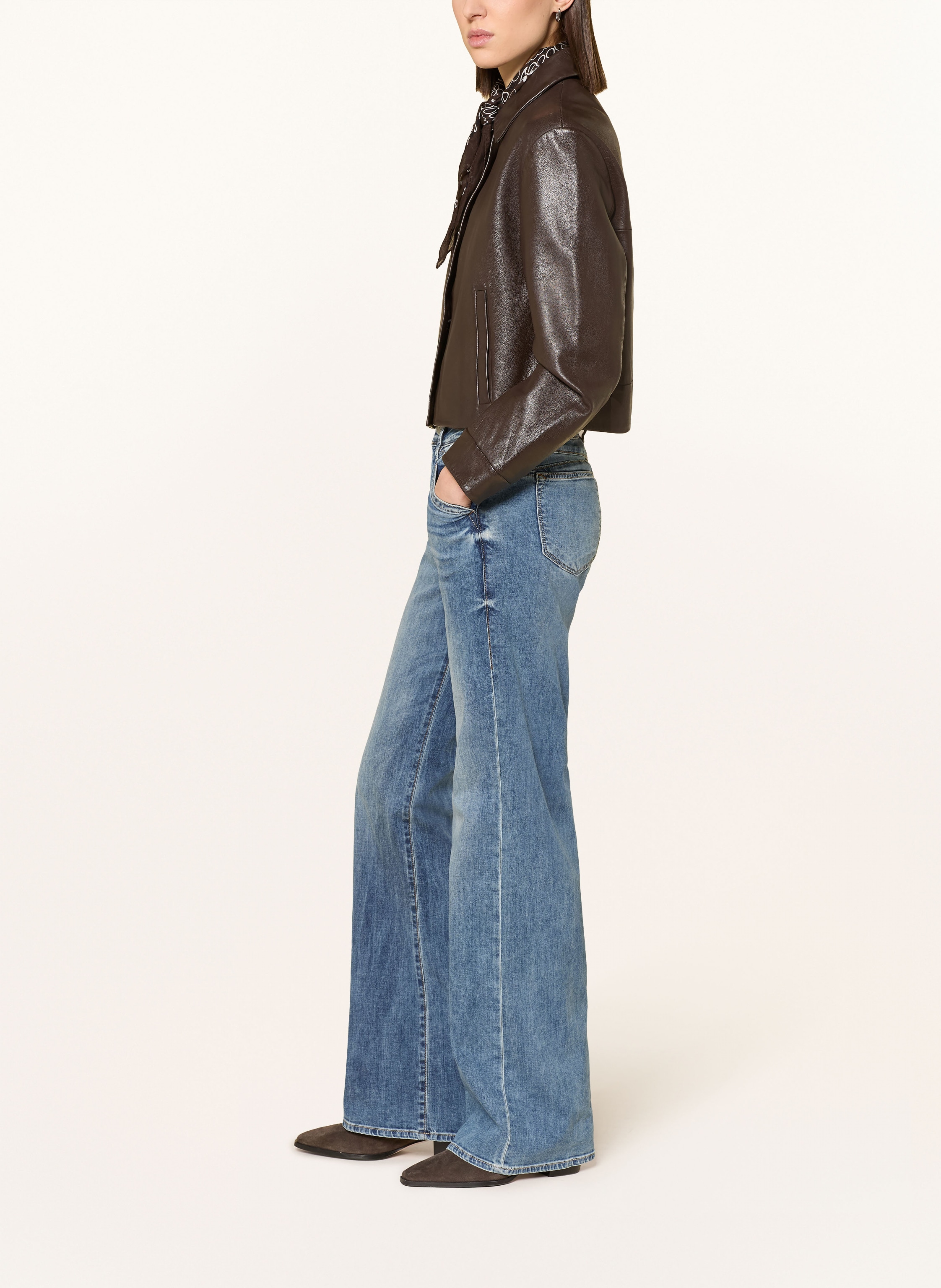 Thumbnail - Herrlicher Flared Jeans blau