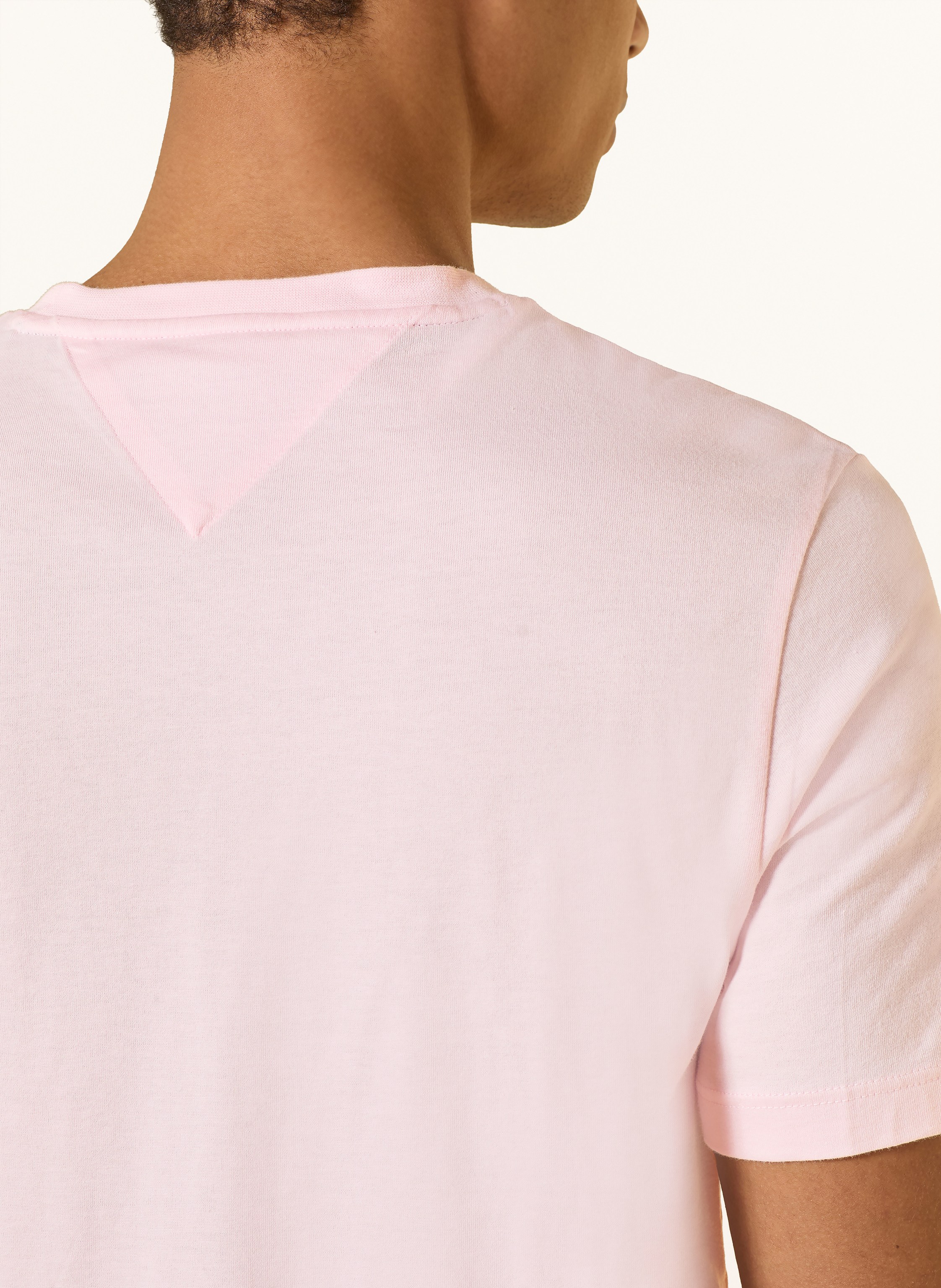 Thumbnail - Tommy Hilfiger T-Shirt pink