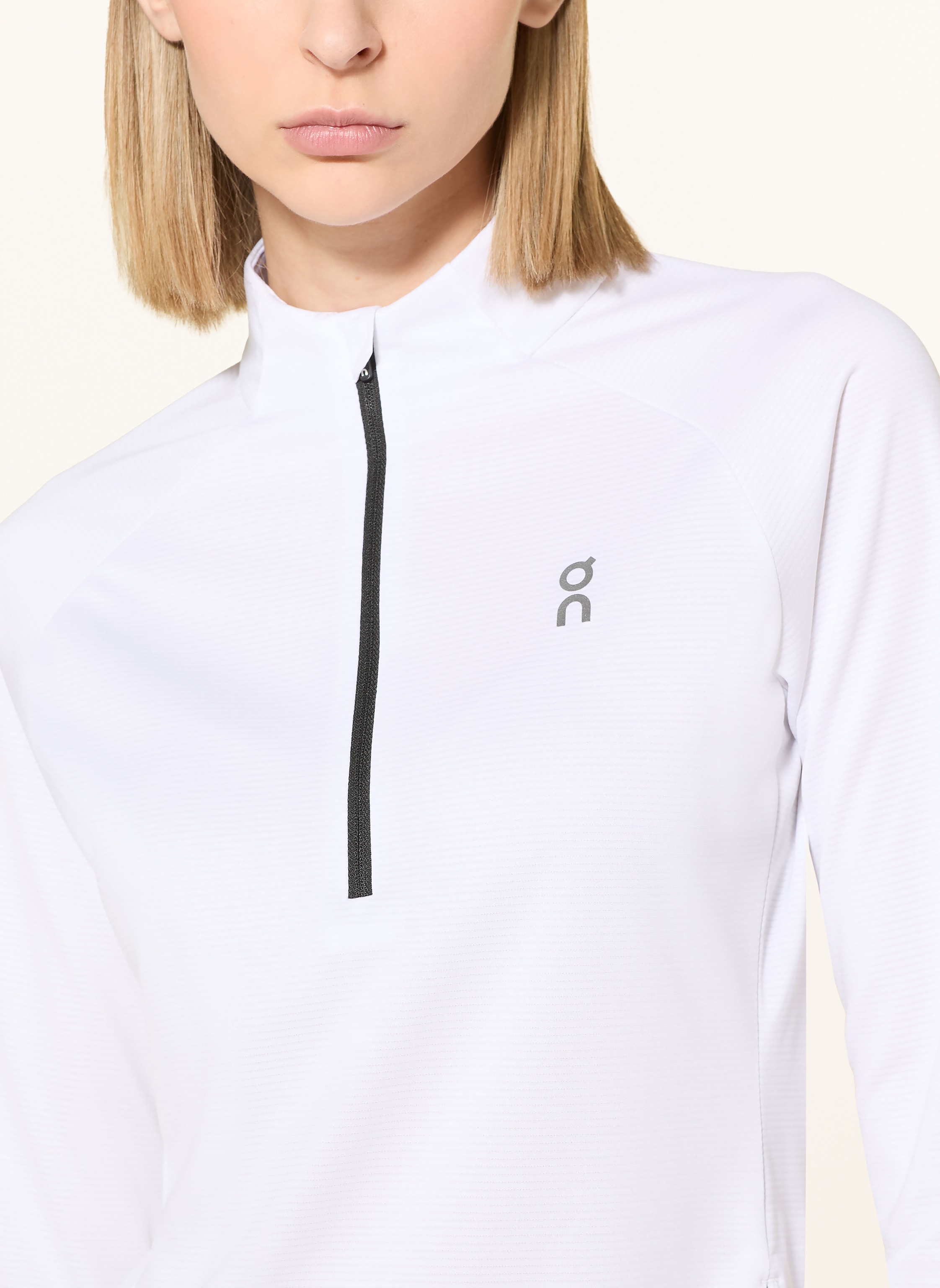Thumbnail - On Laufshirt Climate weiss